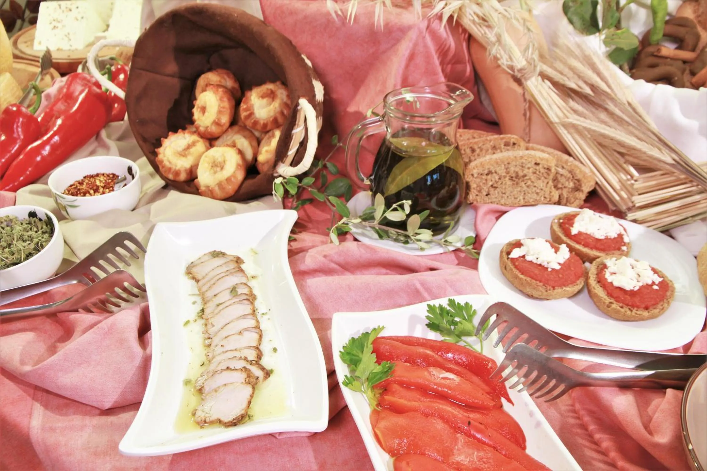 Food and drinks in Dedalos Beach Hotel