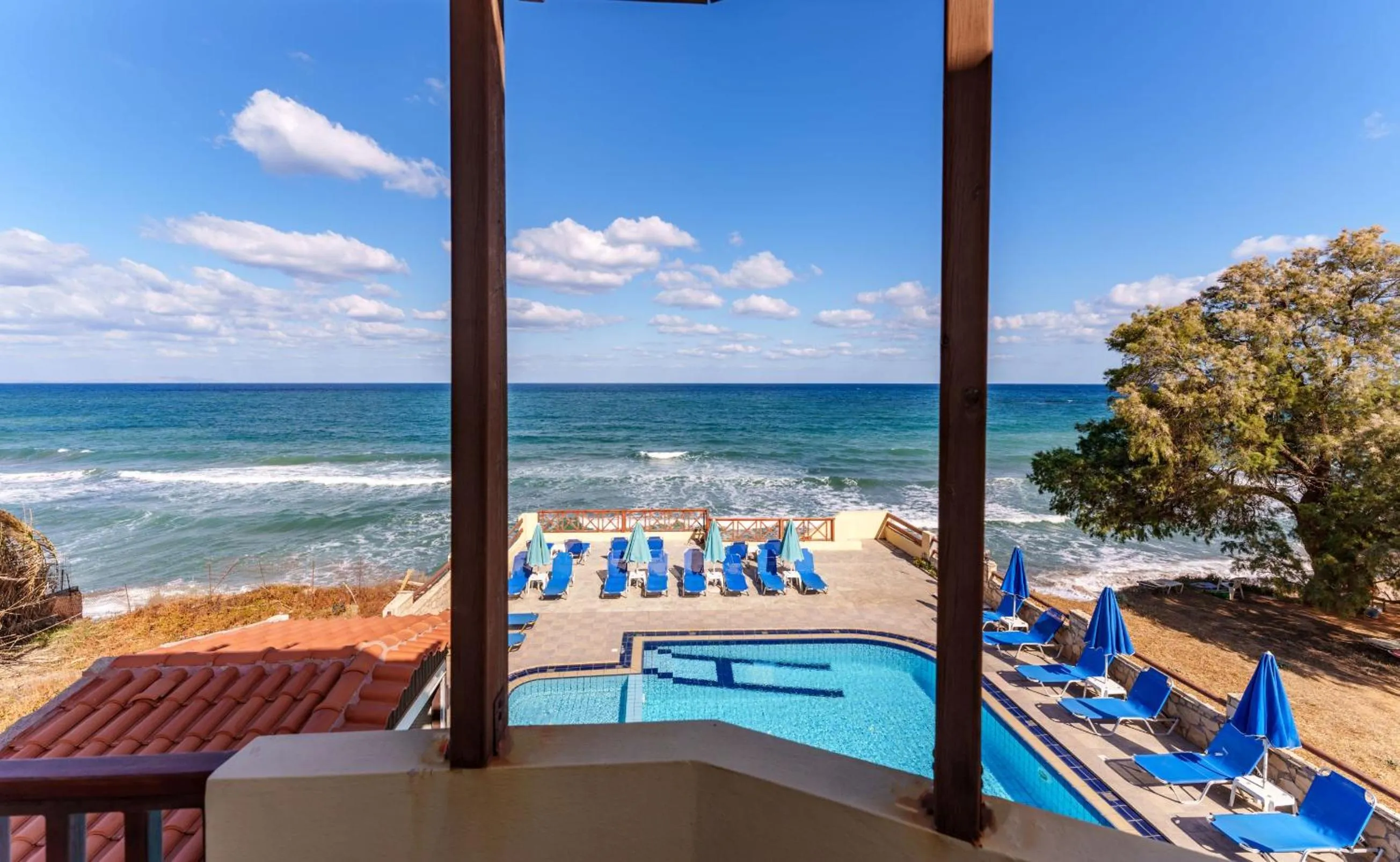 Pool view in Dedalos Beach Hotel