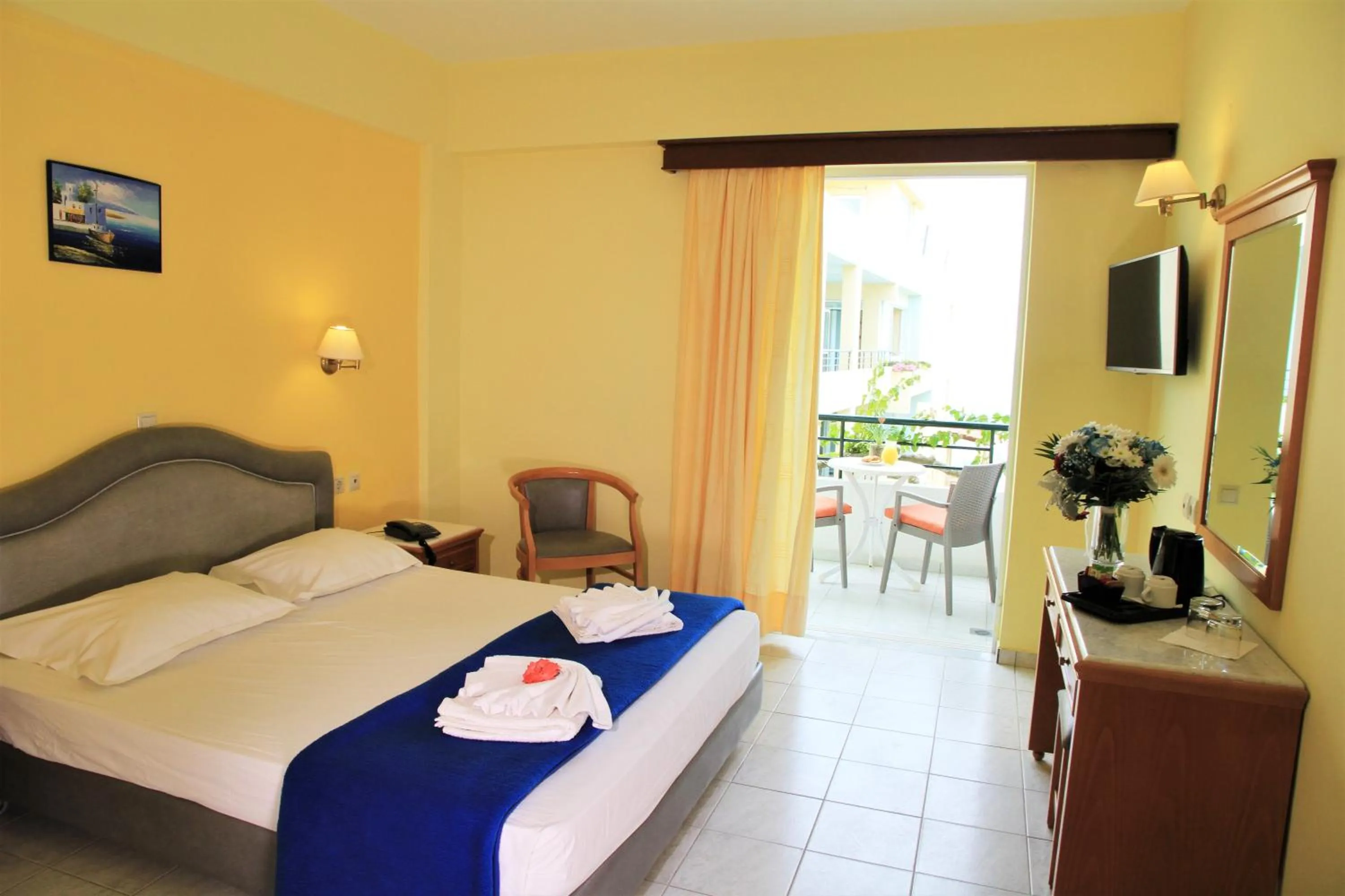 Photo of the whole room, Bed in Dedalos Beach Hotel