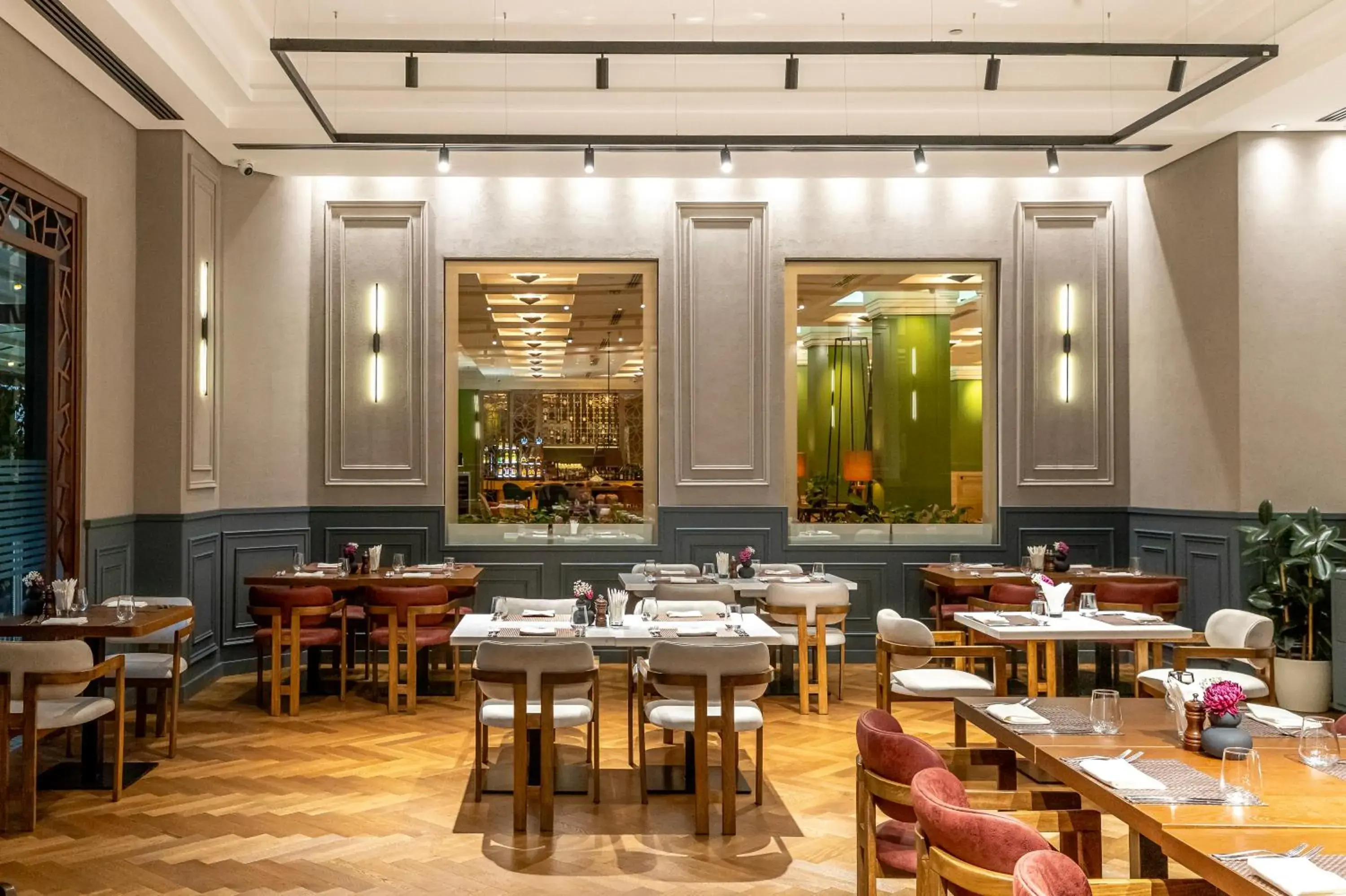 Restaurant/places to eat in Hyatt Regency Baku Restaurant/places to eat in Hyatt Regency Baku