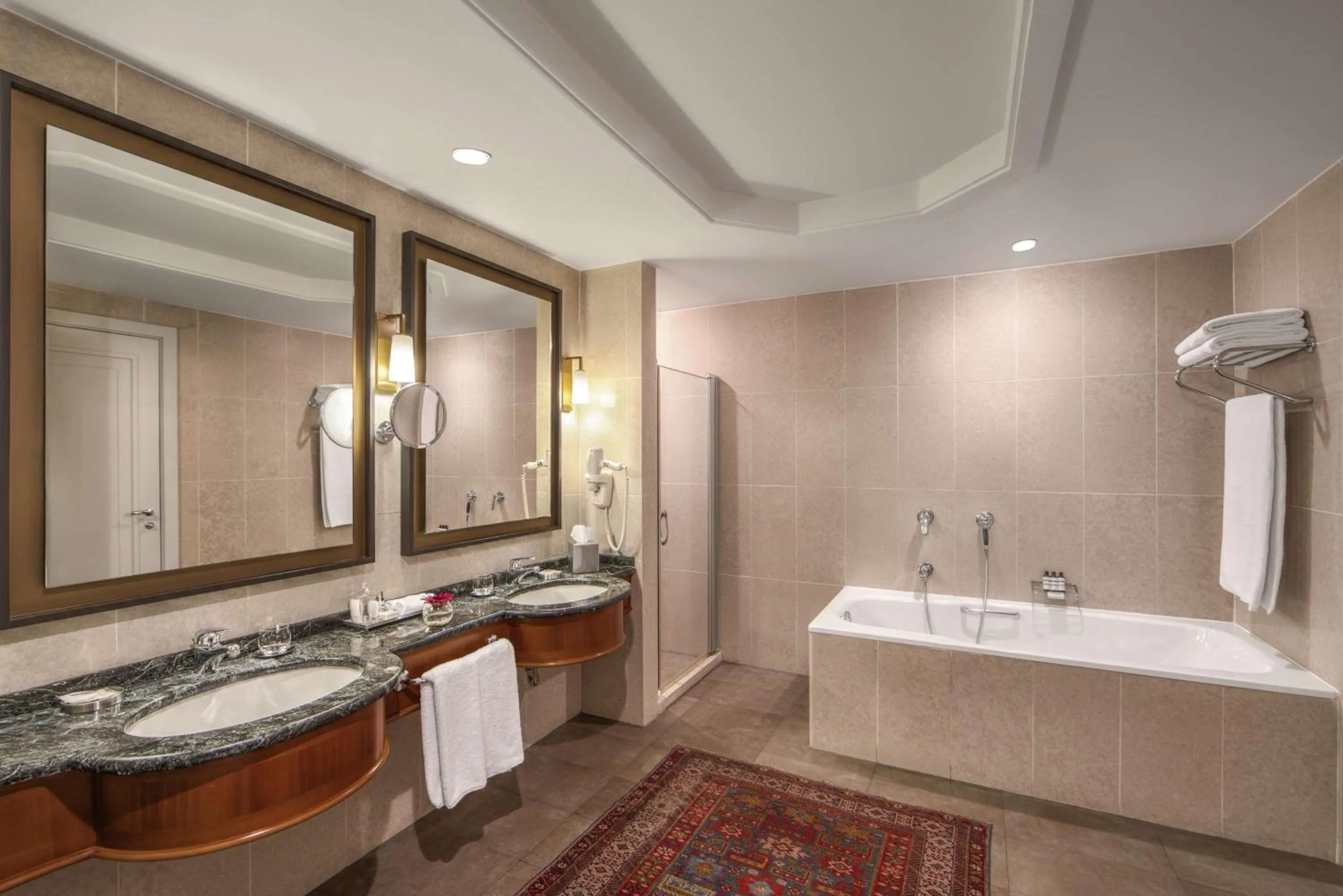 Bathroom in Hyatt Regency Baku