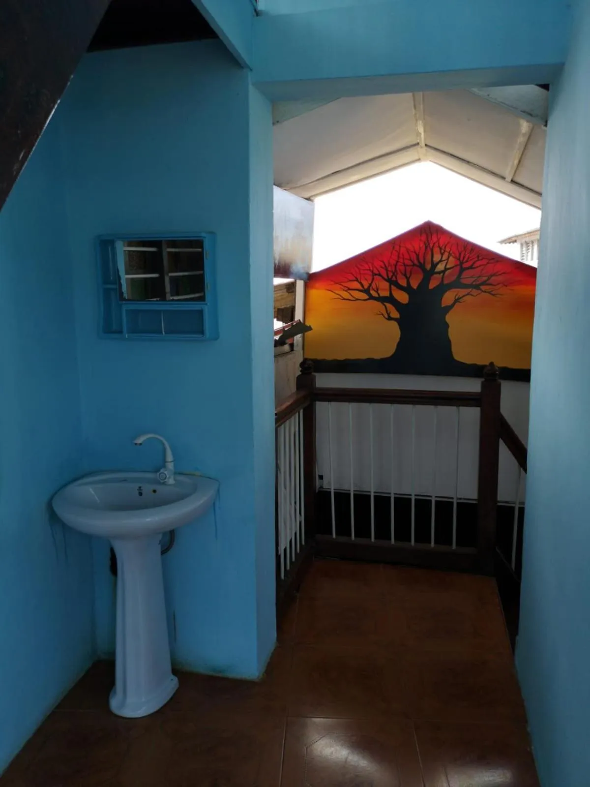 Restaurant/places to eat in Bottoms Up