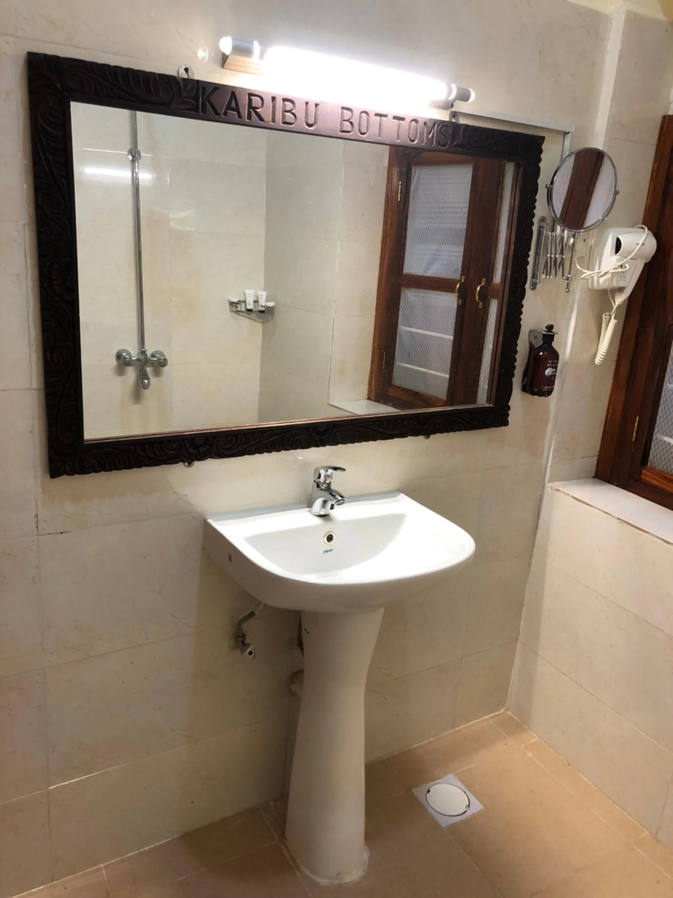 Bathroom in Bottoms Up