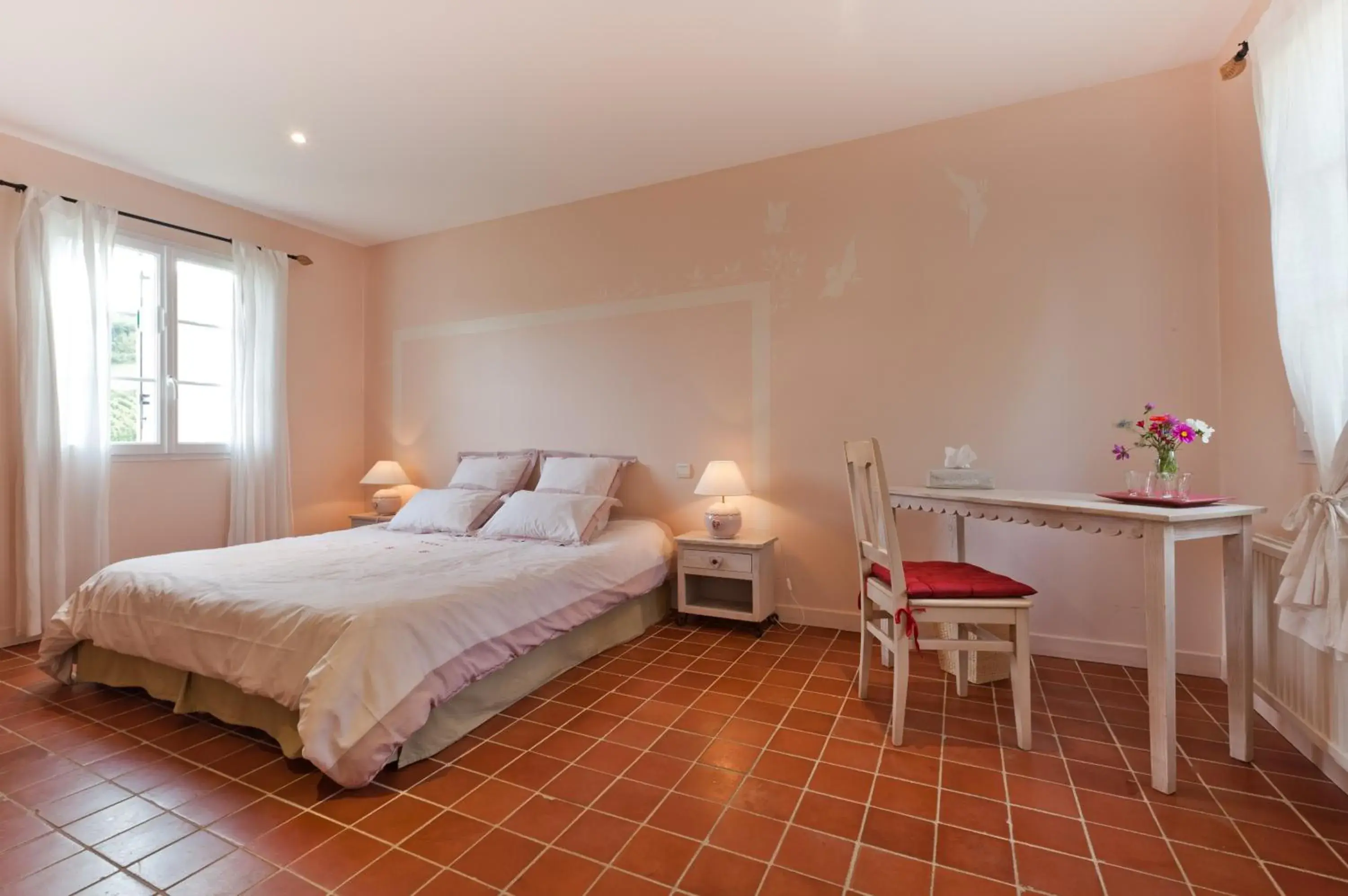 Double Room in Domaine De La Combotte Double Room in Domaine De La Combotte