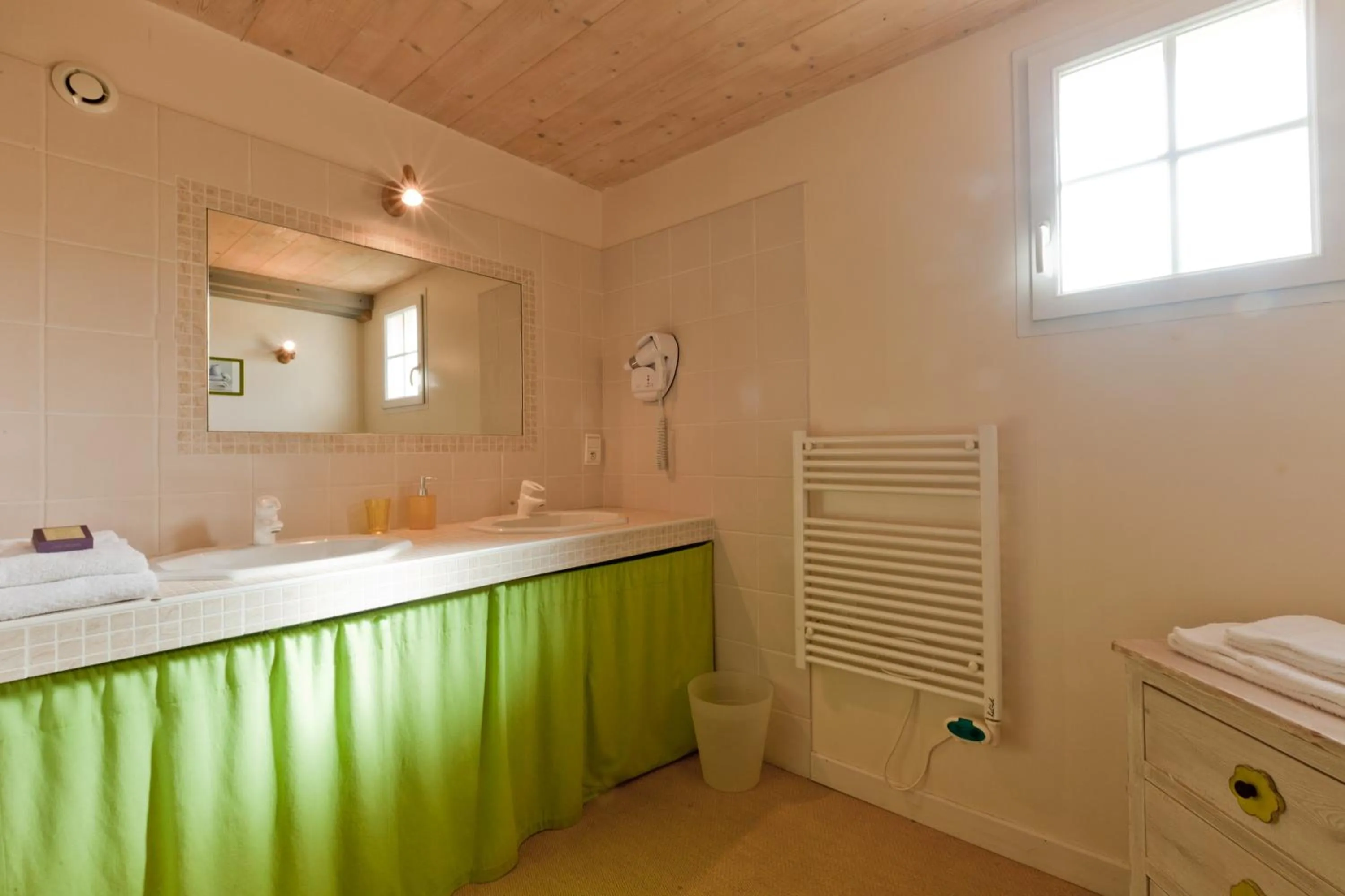 Bed in Domaine De La Combotte