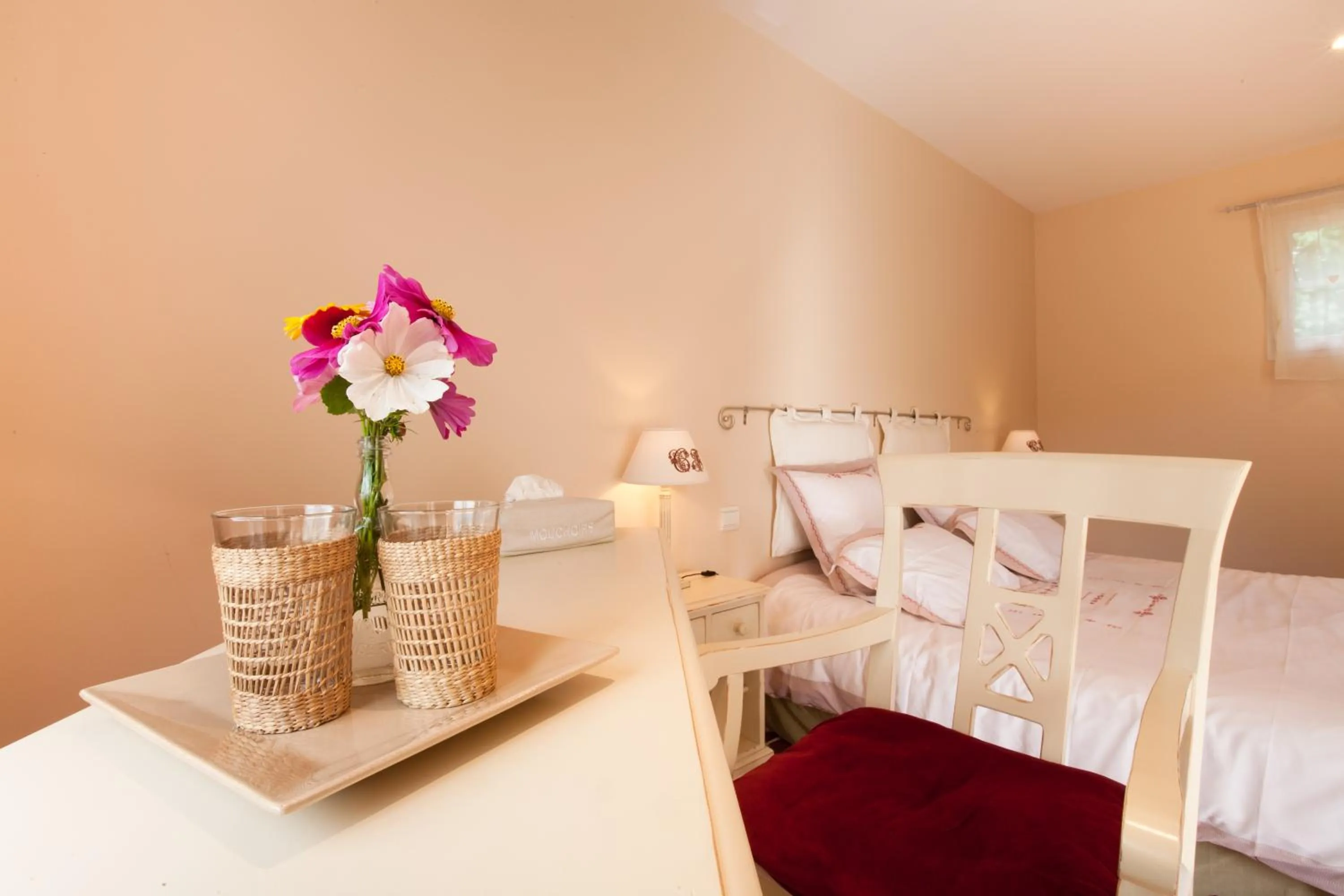 Decorative detail, Bed in Domaine De La Combotte