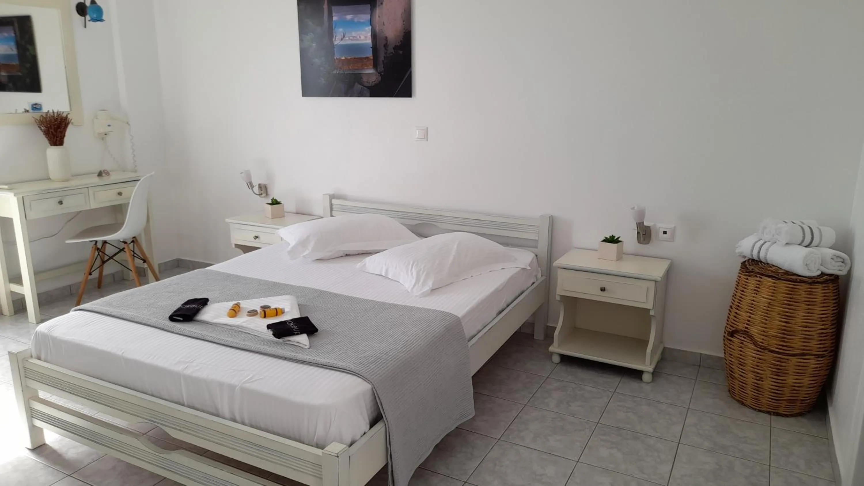 Bed in Hotel Ippocampos Studios