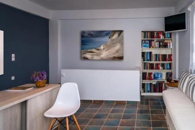 Lobby or reception in Hotel Ippocampos Studios