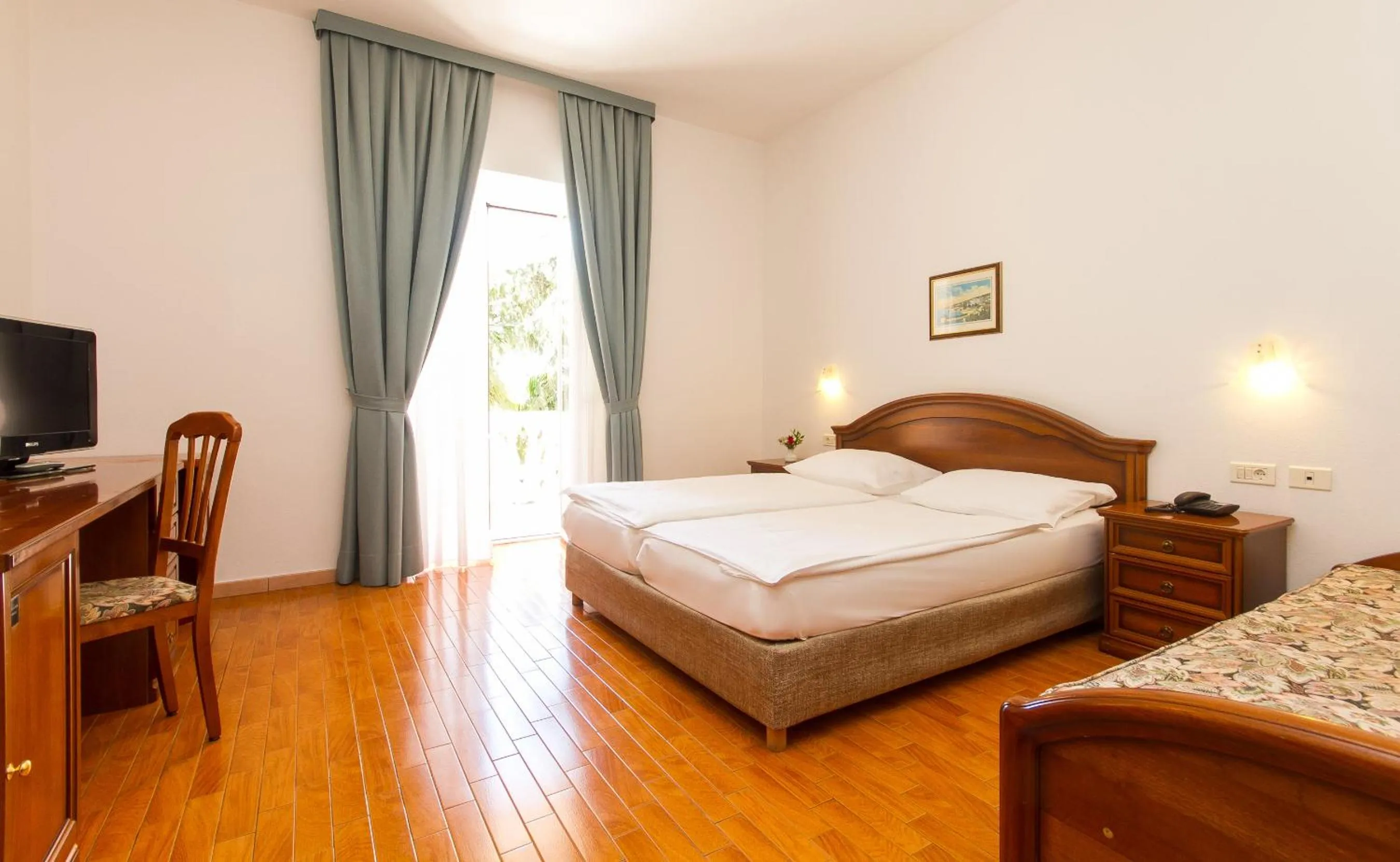 Photo of the whole room, Bed in Hotel Marko