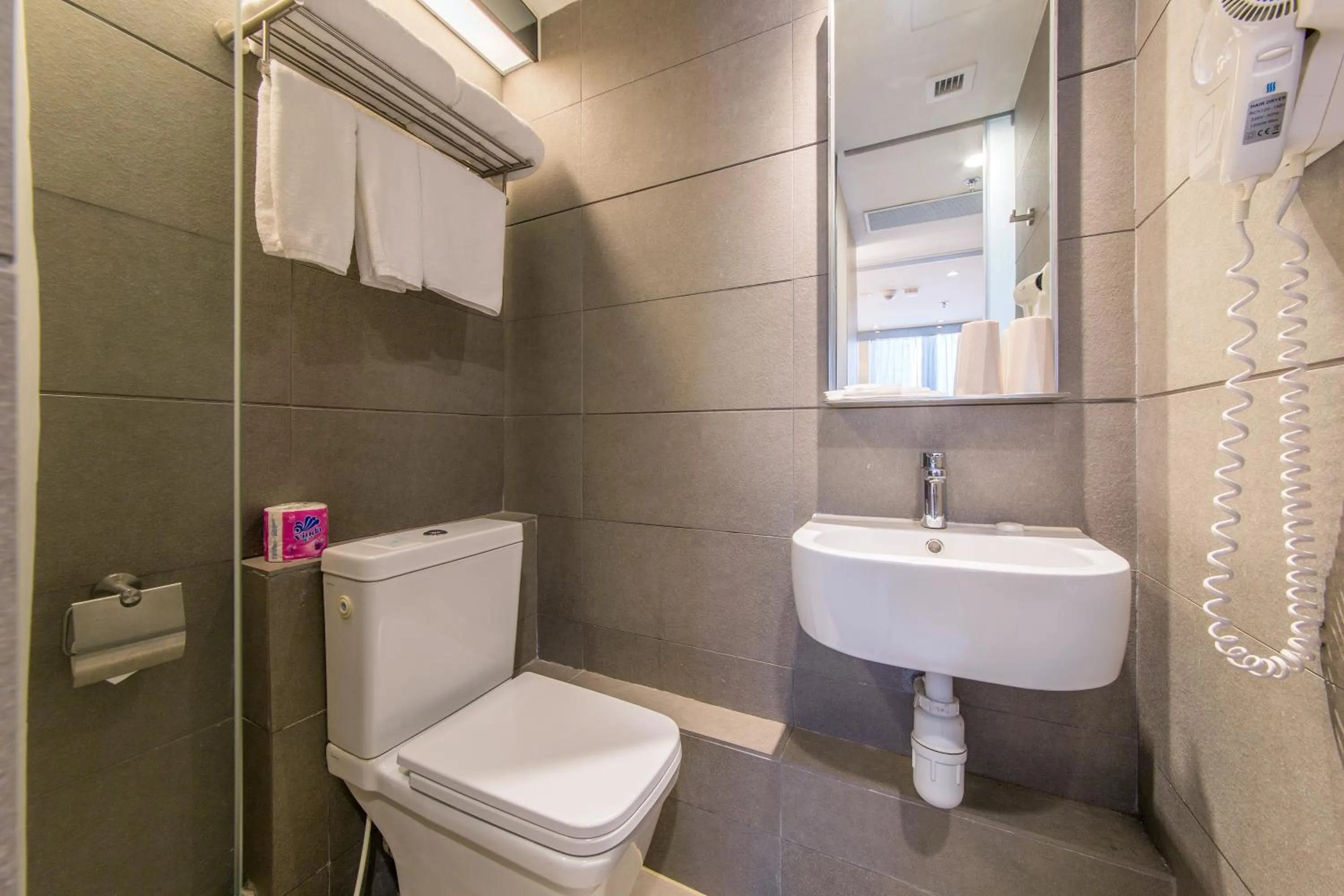 Toilet in Lumine Hotel