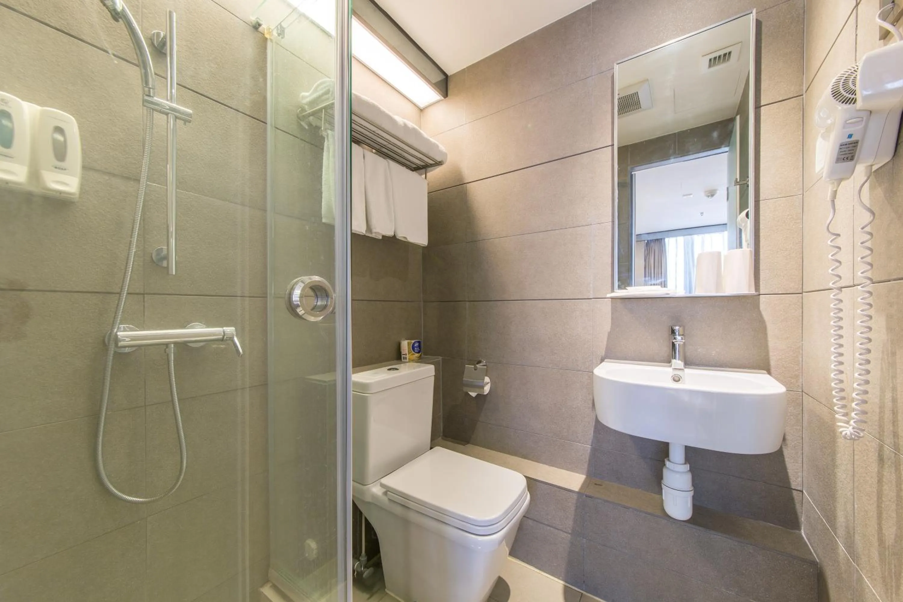 Bathroom in Lumine Hotel