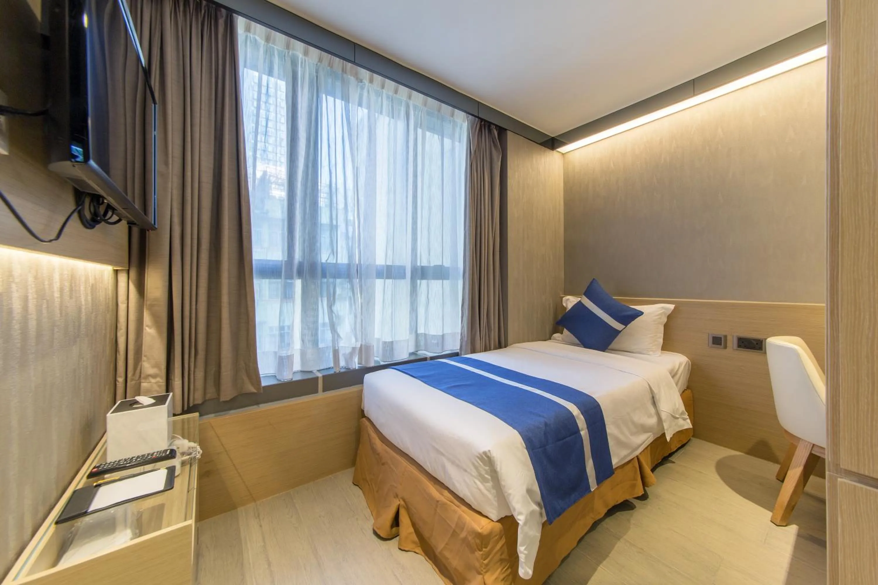 Photo of the whole room, Bed in Lumine Hotel