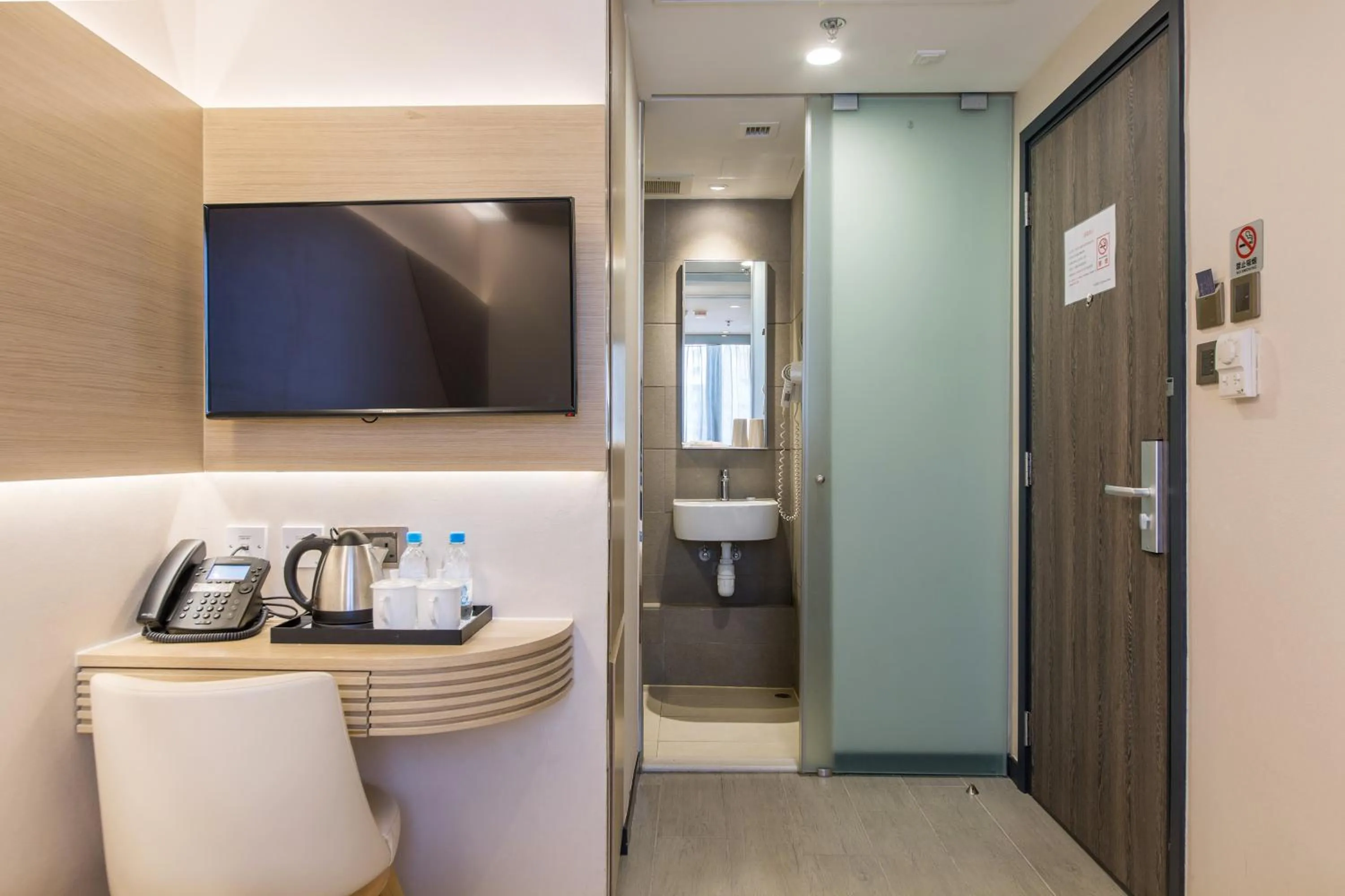 Bathroom in Lumine Hotel