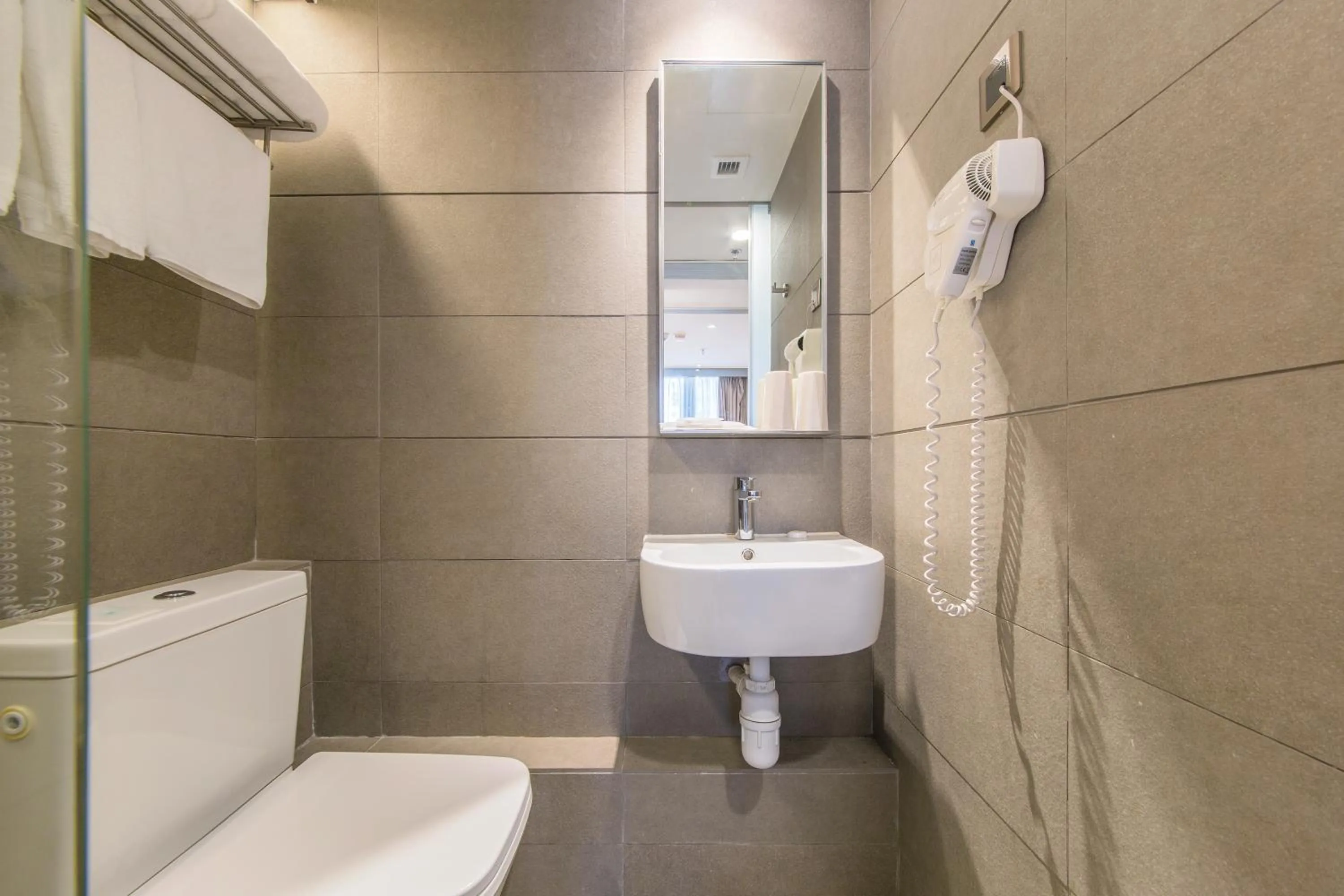 Toilet in Lumine Hotel