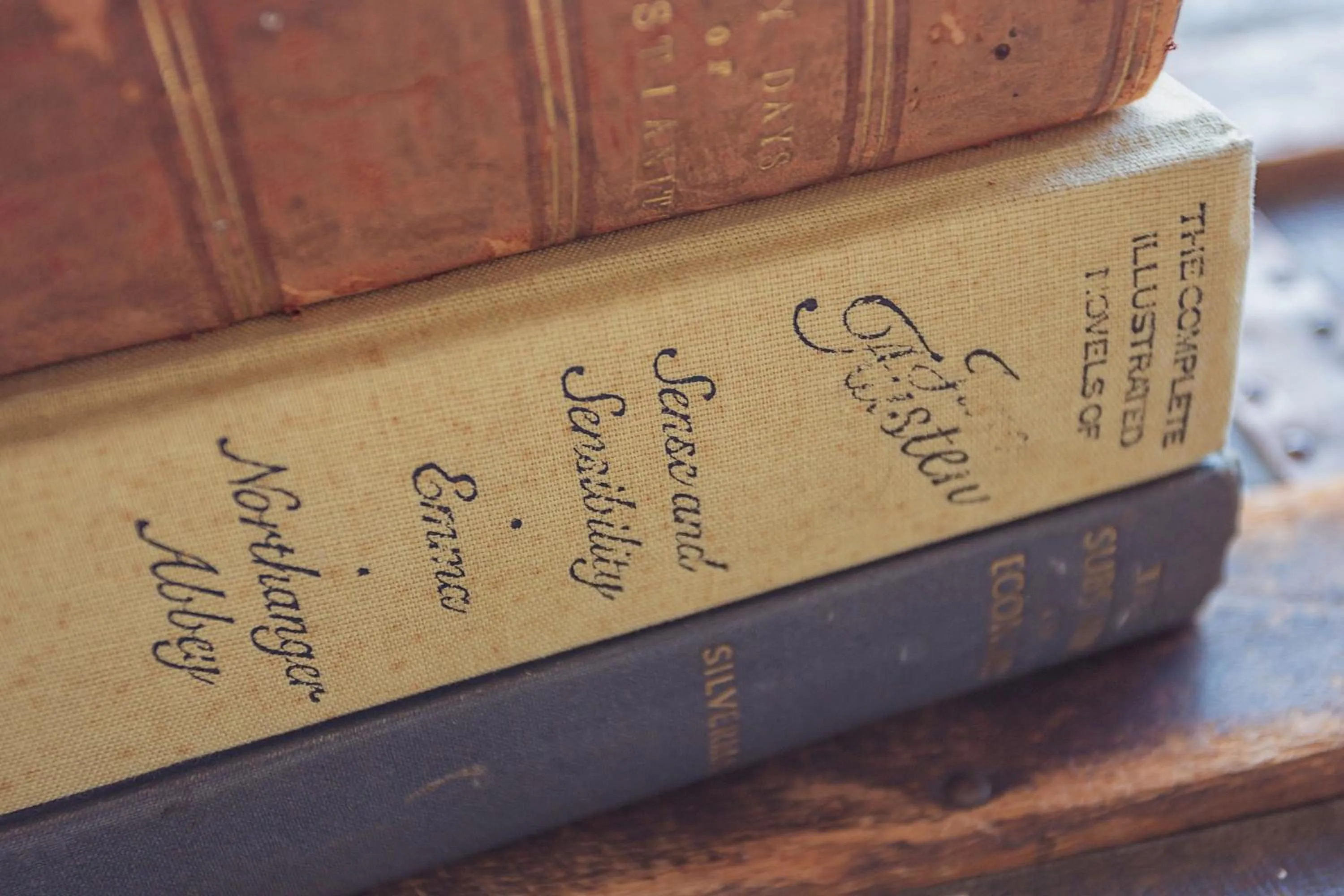 Decorative detail in Abbey Lodge