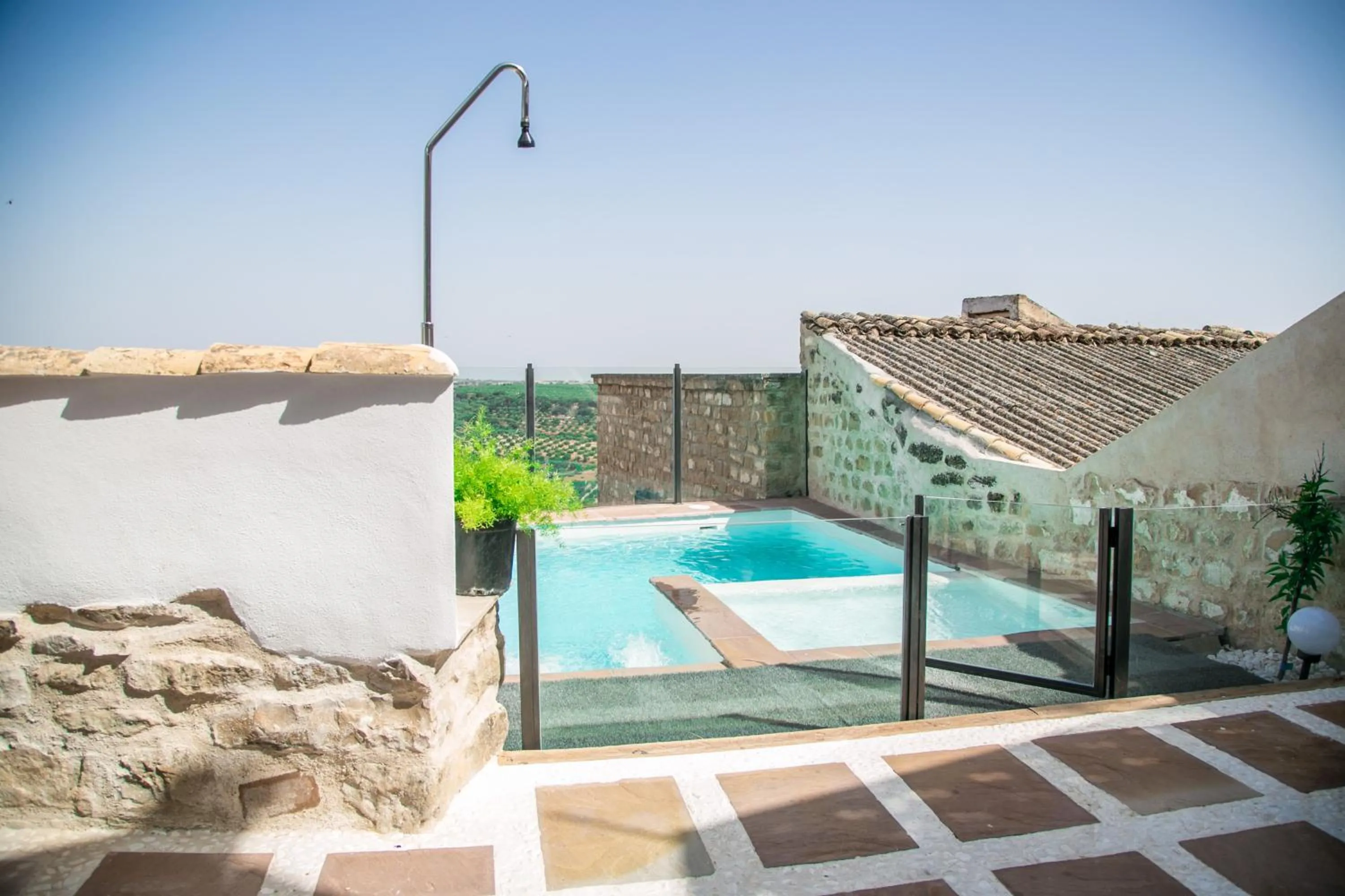 Swimming pool in Apartamentos Turísticos La Casa Vieja