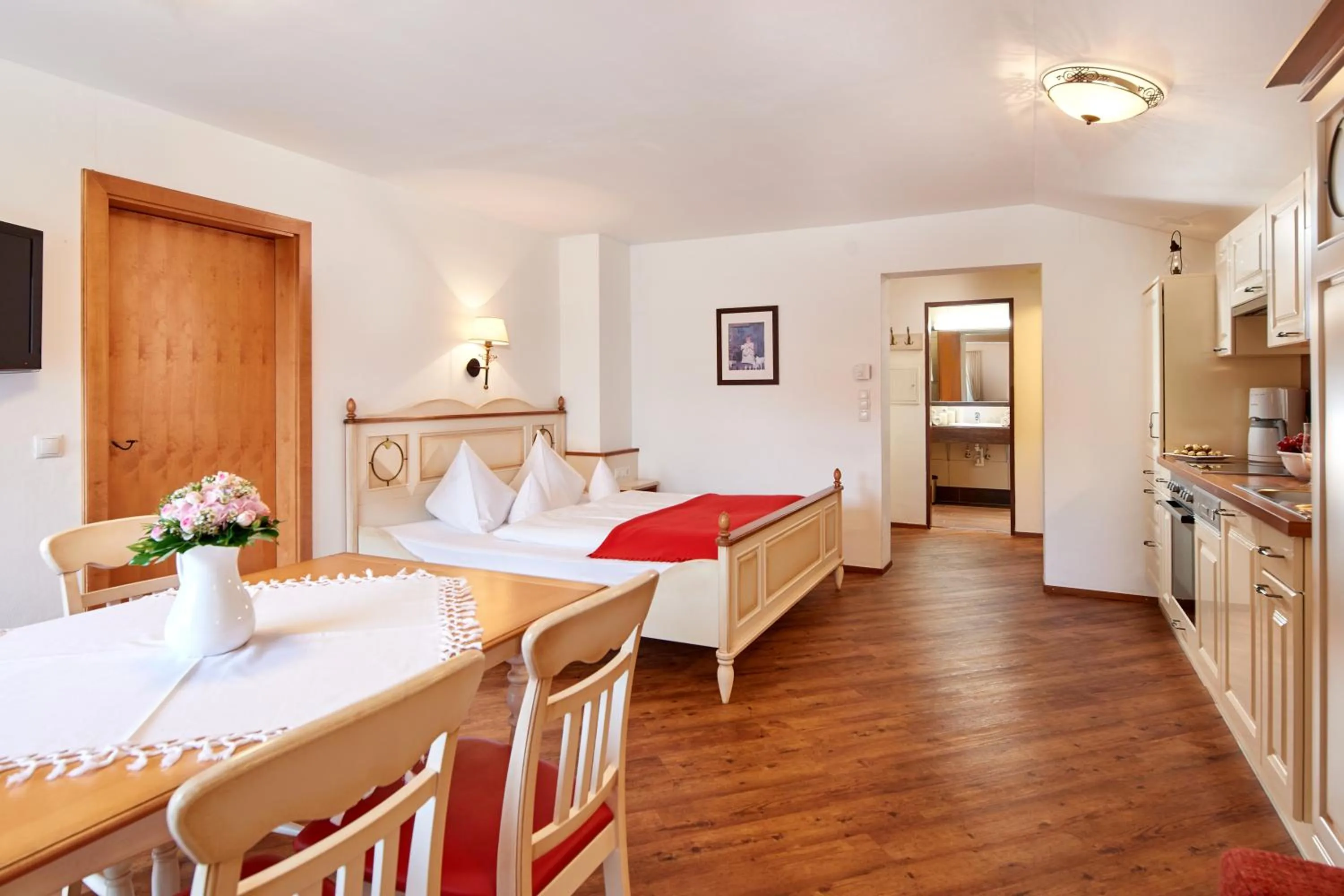 Living room, Bed in Aparthotel Dachsteinblick