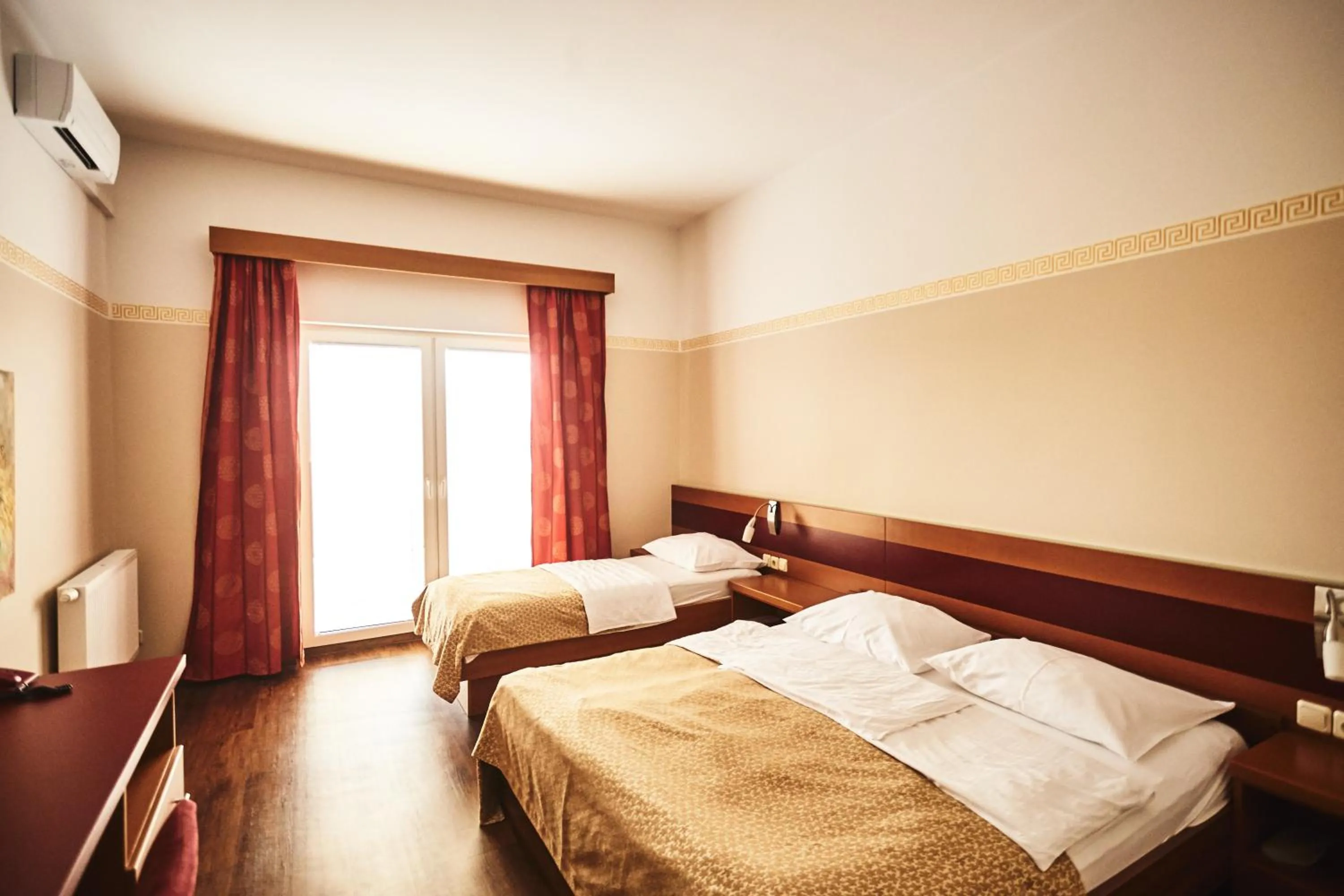 Hotel Vila Emei