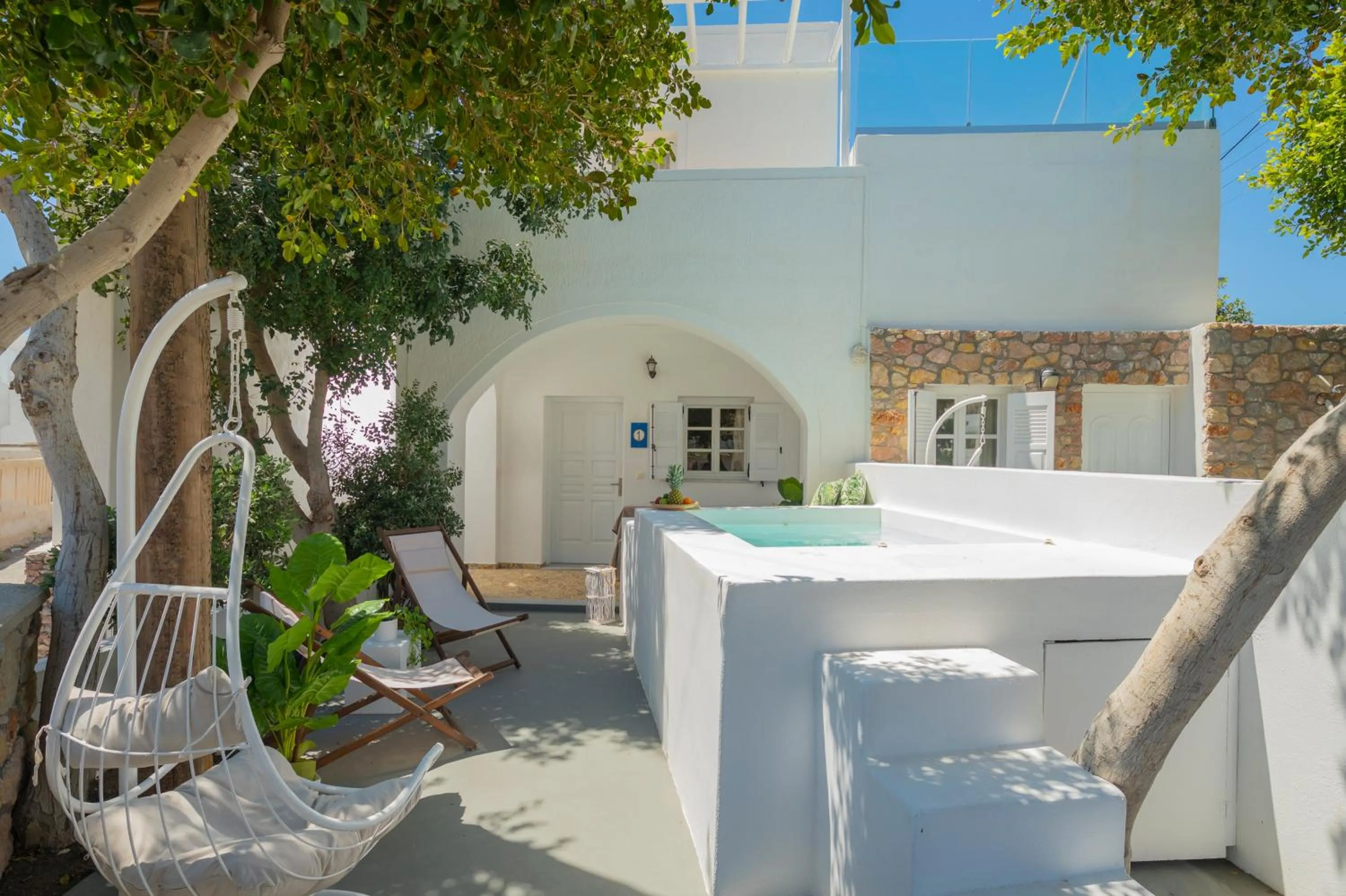 Patio in Loukas & Emma Eco Houses