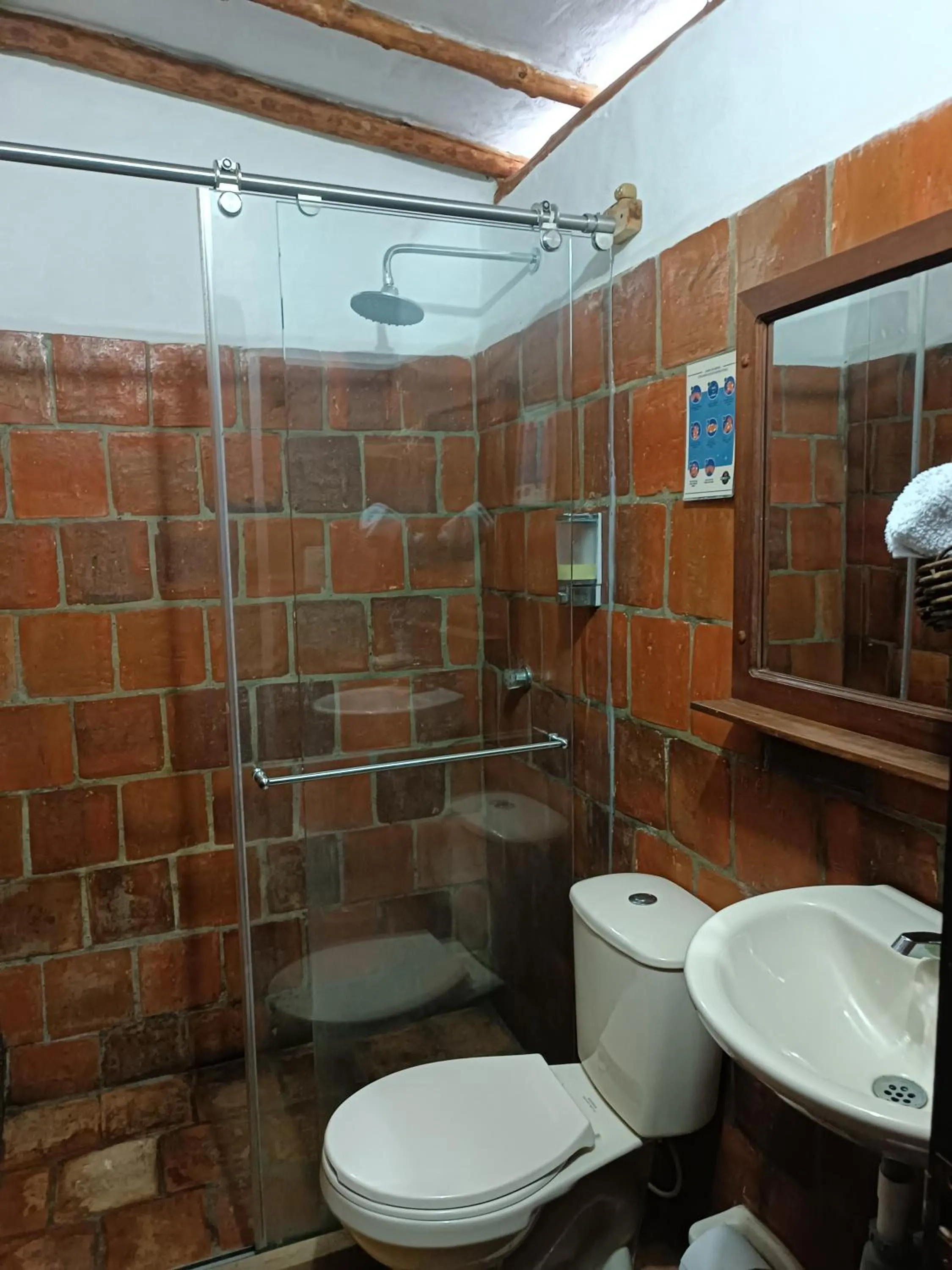 MONCOGUA Casa de Hospedaje