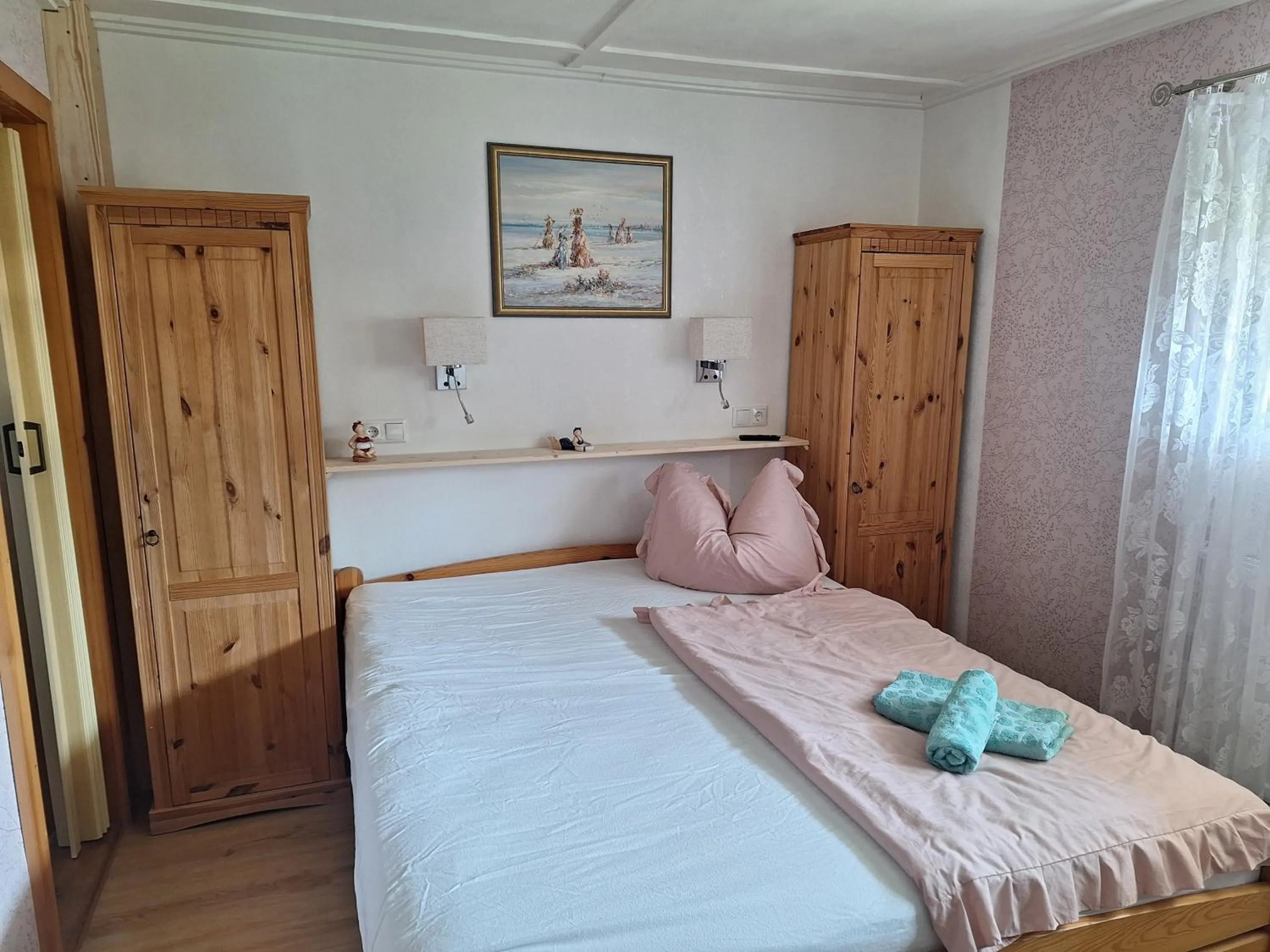 Small Double Room in Pension zum Meer