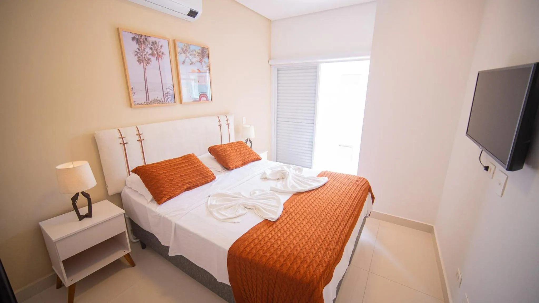 Bed in Residencial Las Salinas