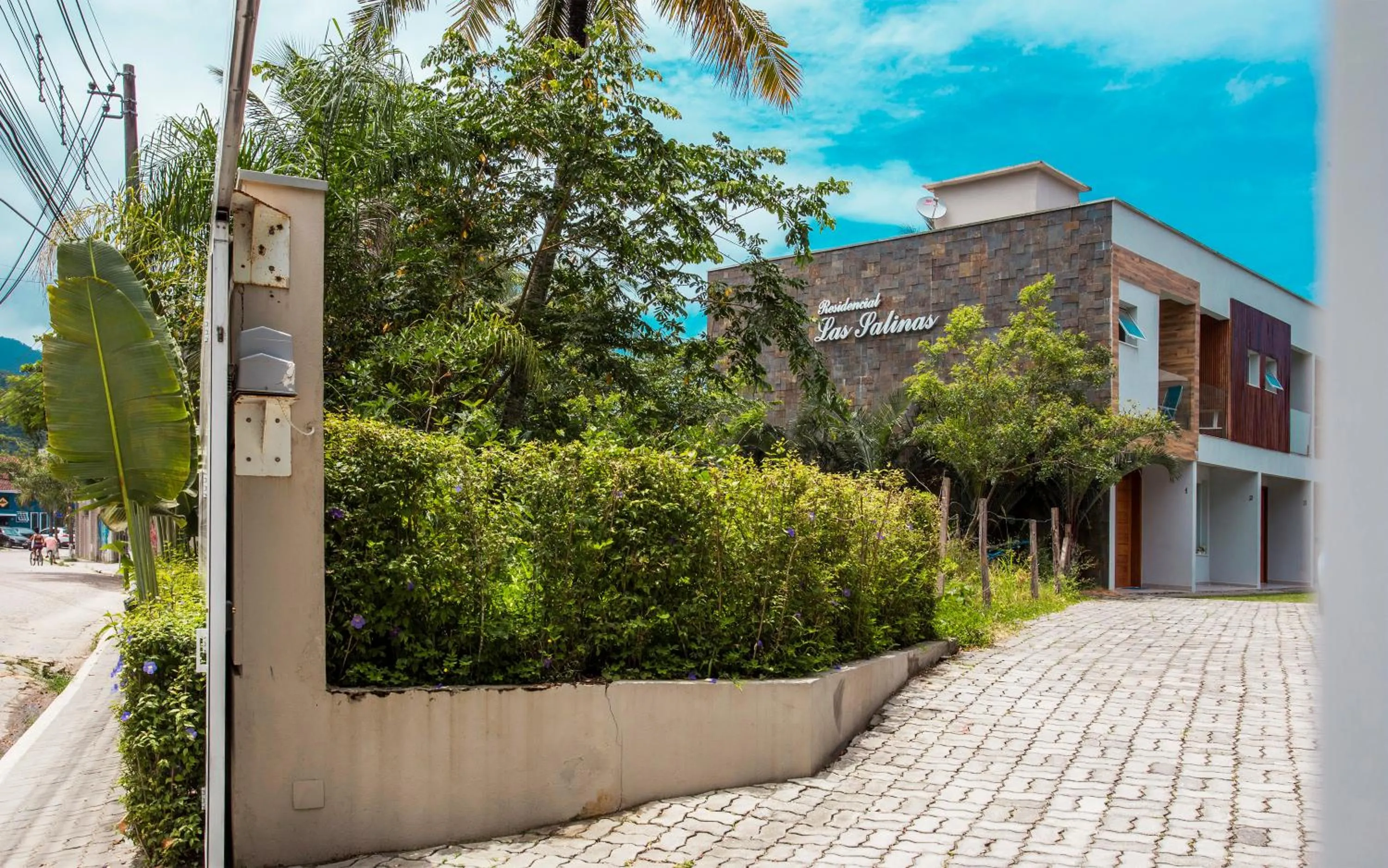 Property building in Residencial Las Salinas