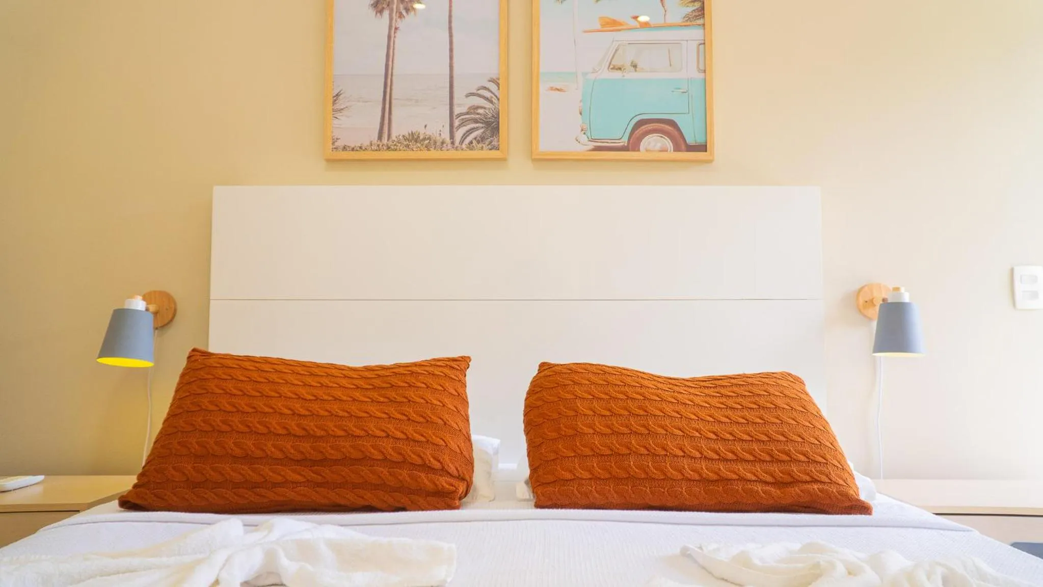 Bed in Residencial Las Salinas