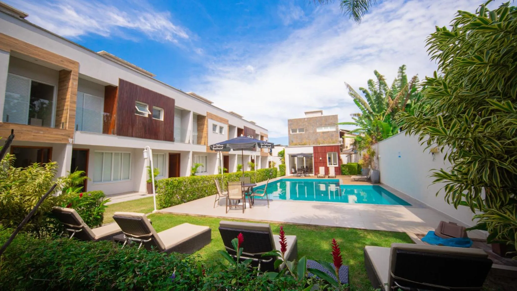 Swimming pool in Residencial Las Salinas