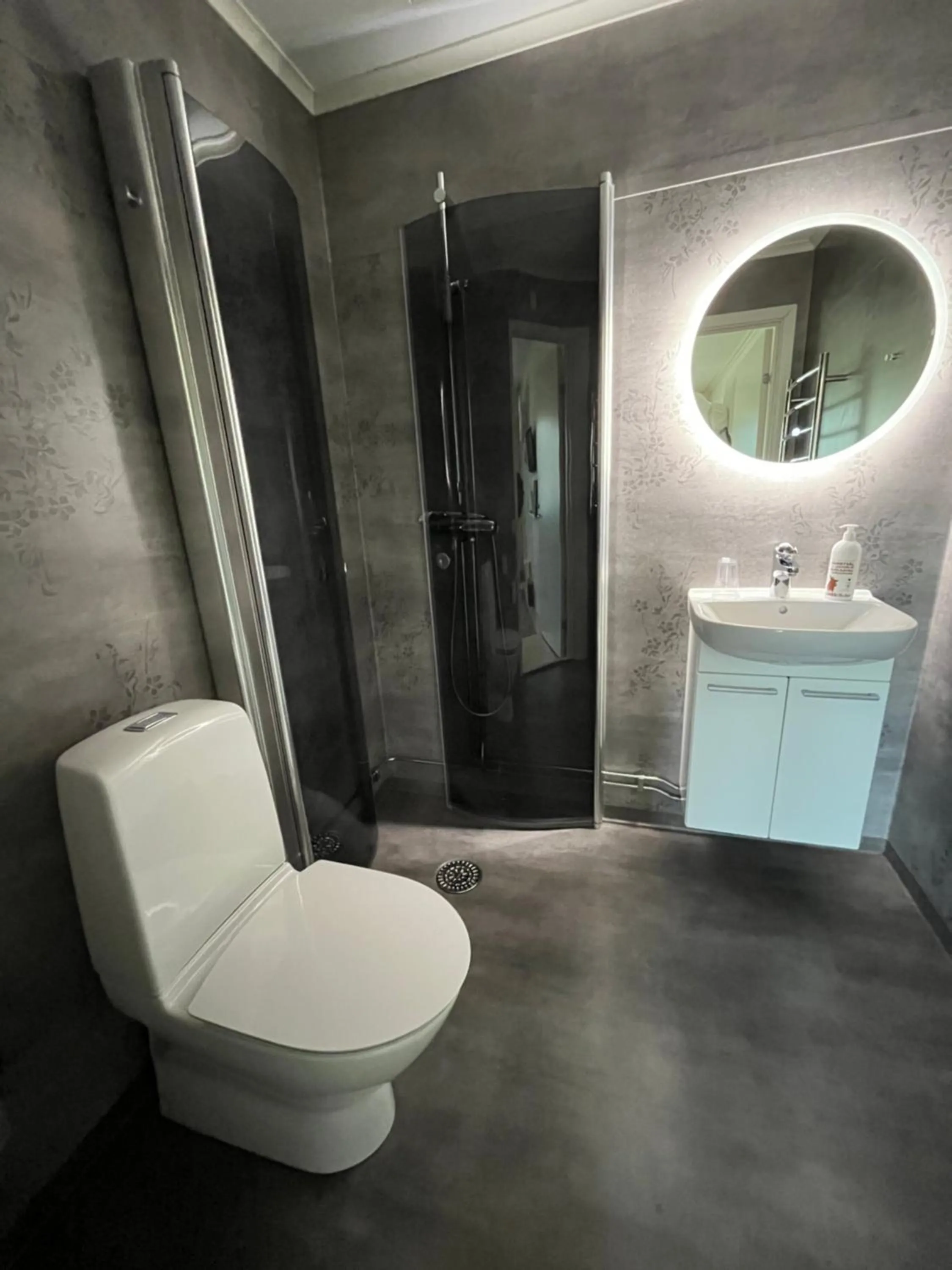 Shower in Hotell Hammarstrand