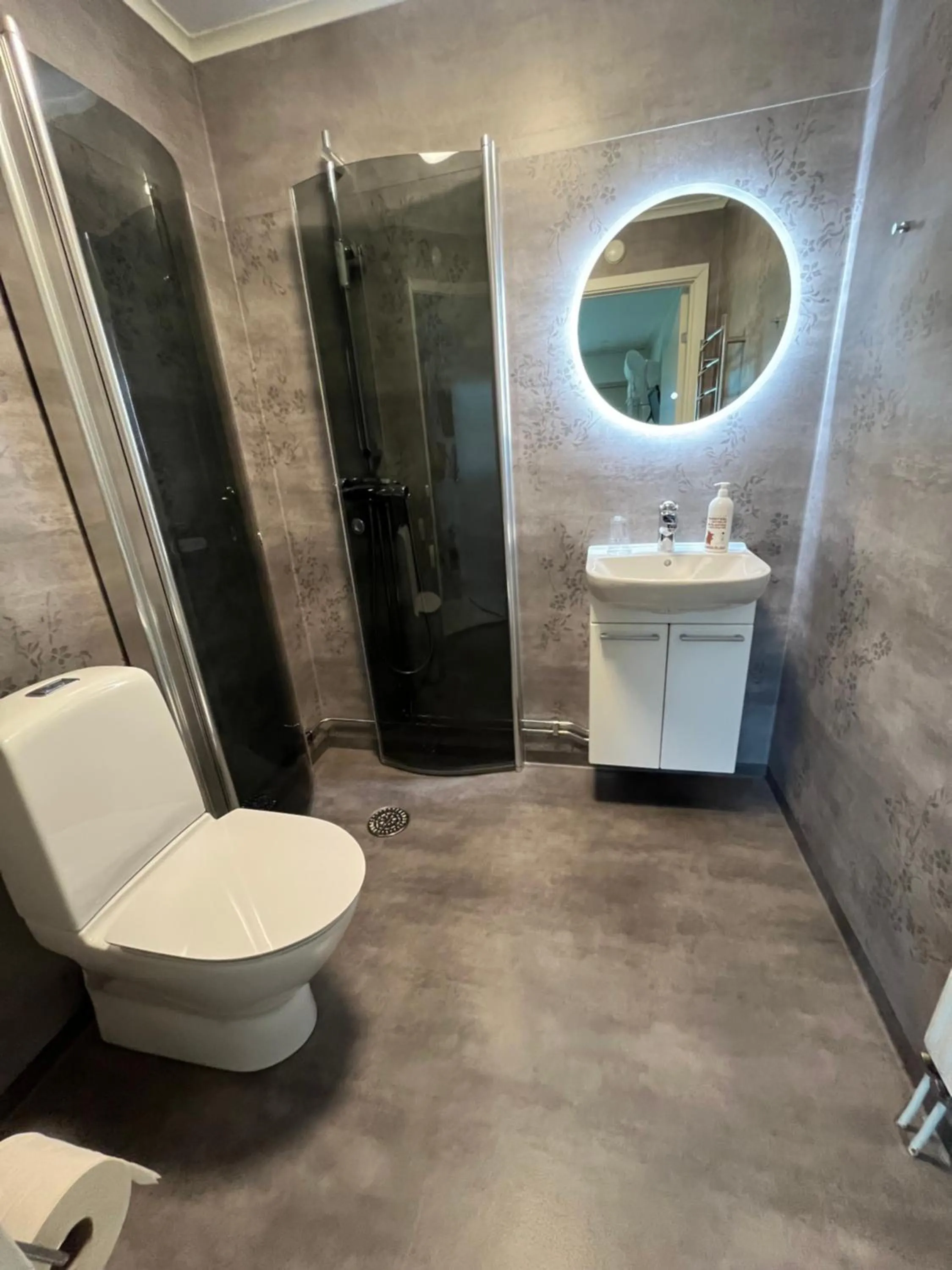 Shower in Hotell Hammarstrand
