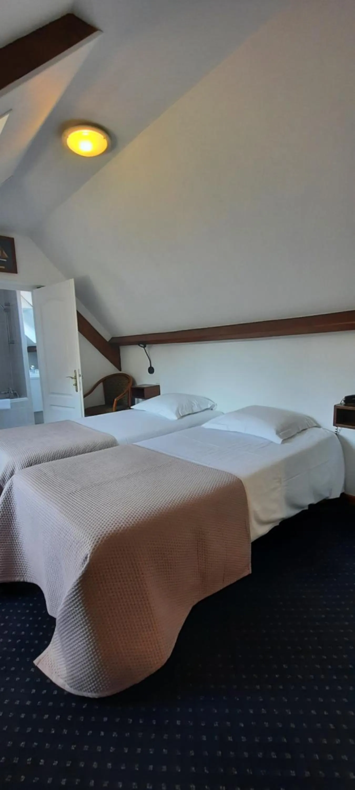 Bed in Auberge du Gros Tilleul