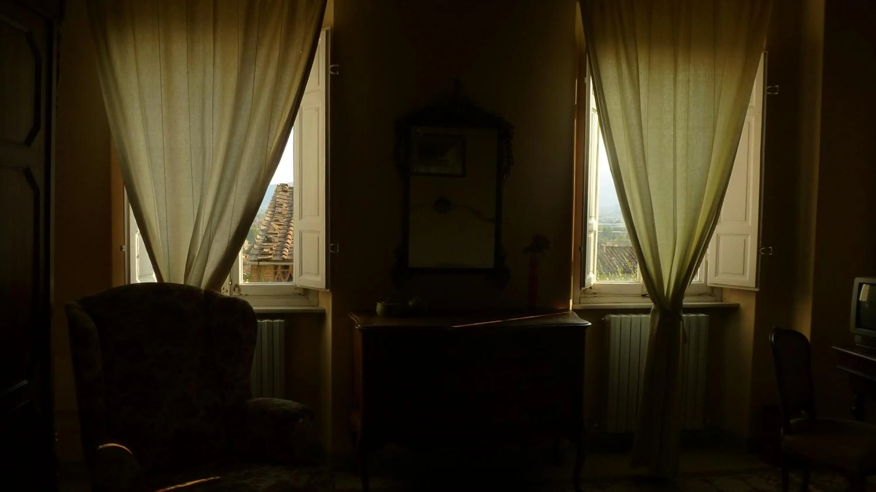 Inner courtyard view in Casa Marcè a "Sonno"