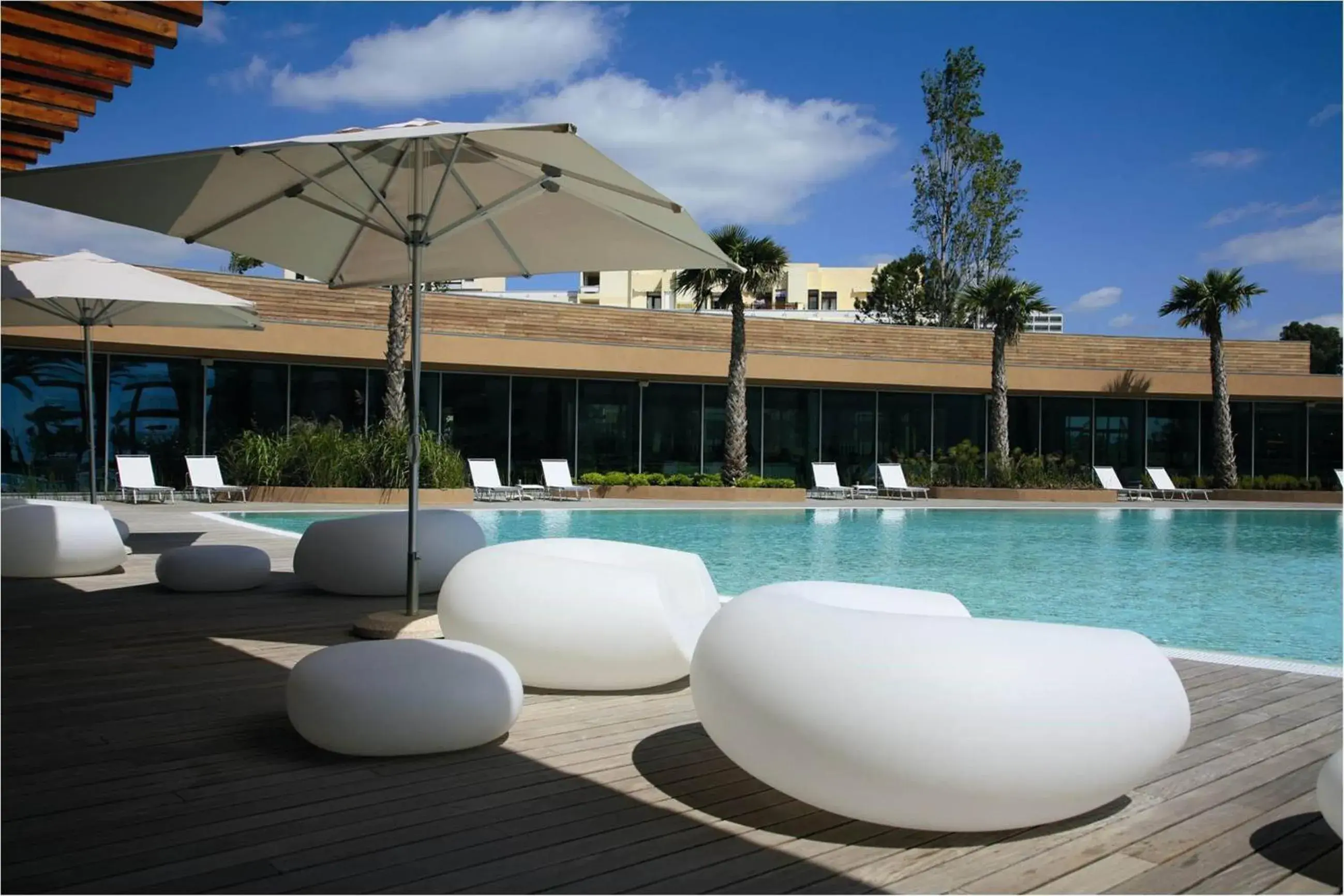 Swimming pool in Aqualuz Troia Rio by The Editory Swimming pool in Aqualuz Troia Rio by The Editory