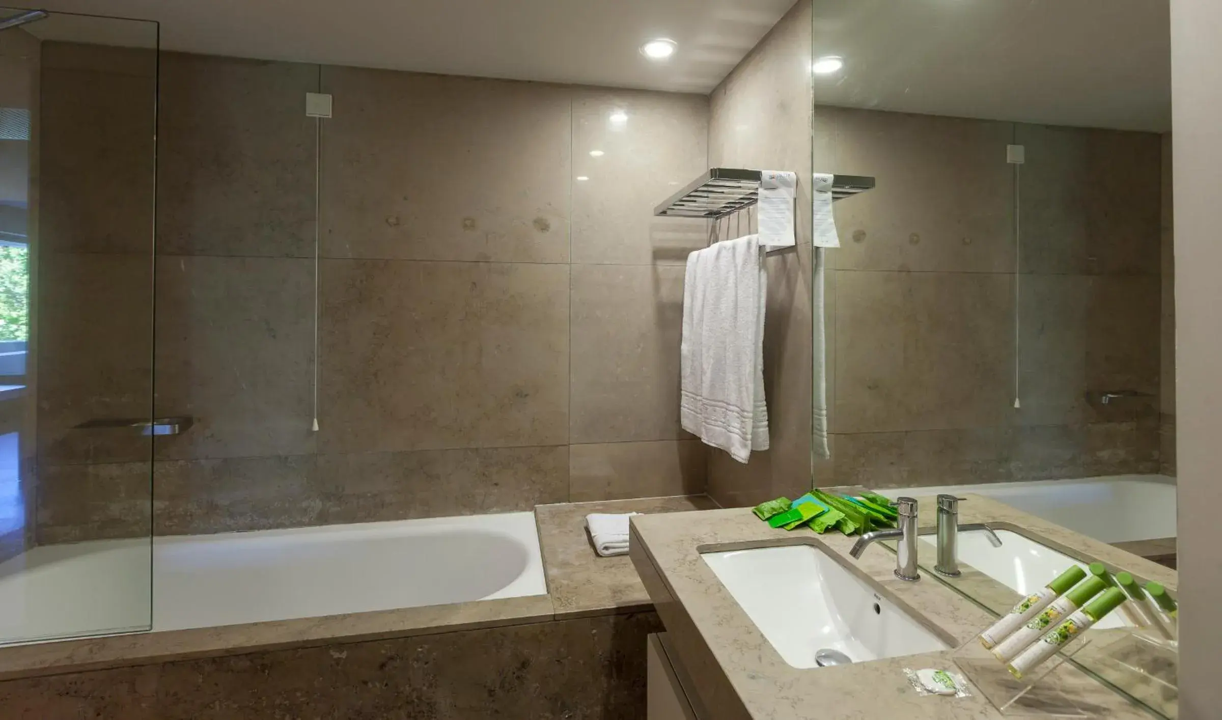 Bathroom in Aqualuz Troia Rio by The Editory Bathroom in Aqualuz Troia Rio by The Editory