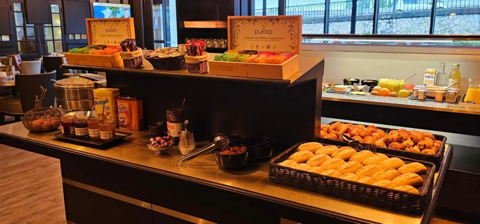 Breakfast in Hotel Bellevue