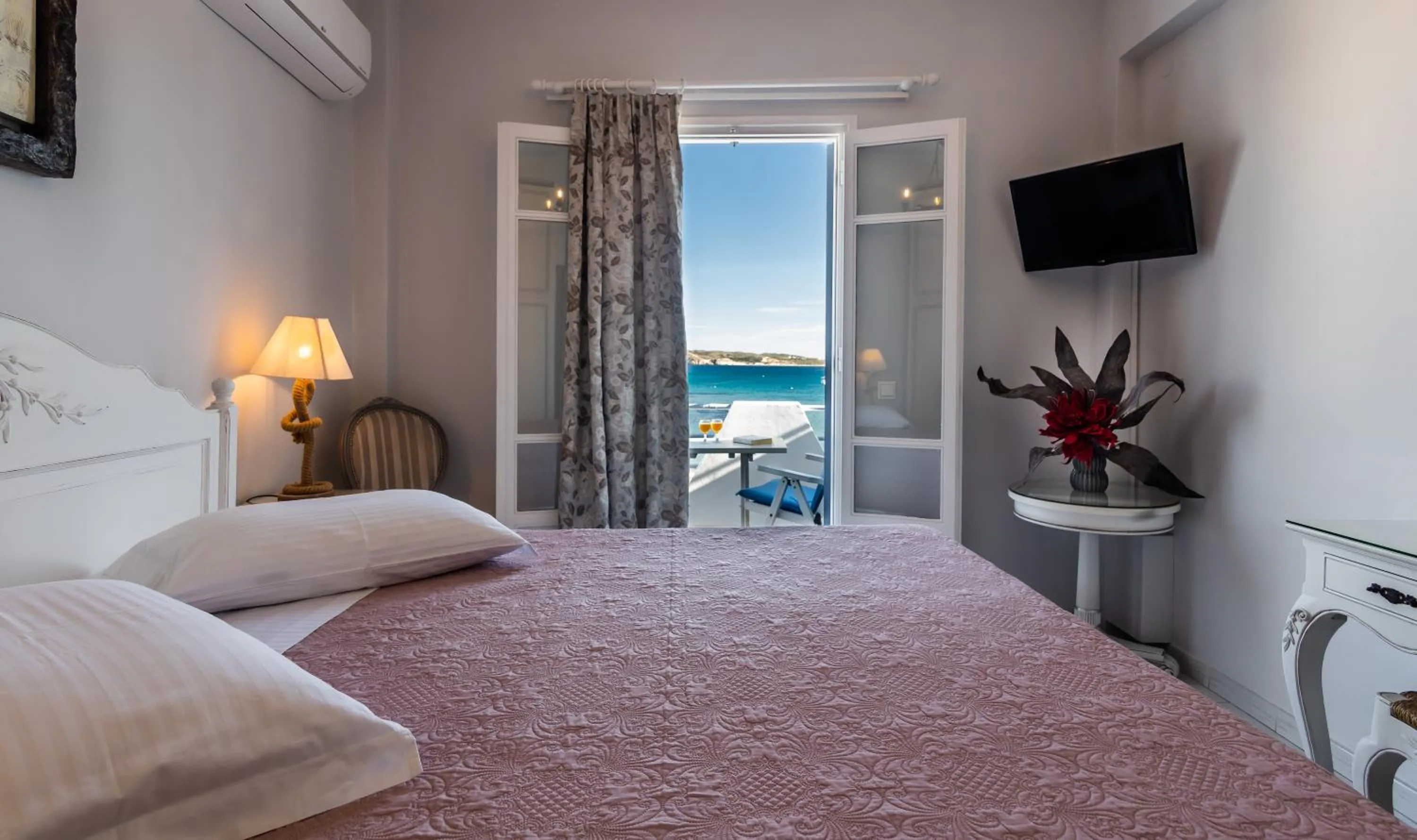 Bed in Villa Zampeta