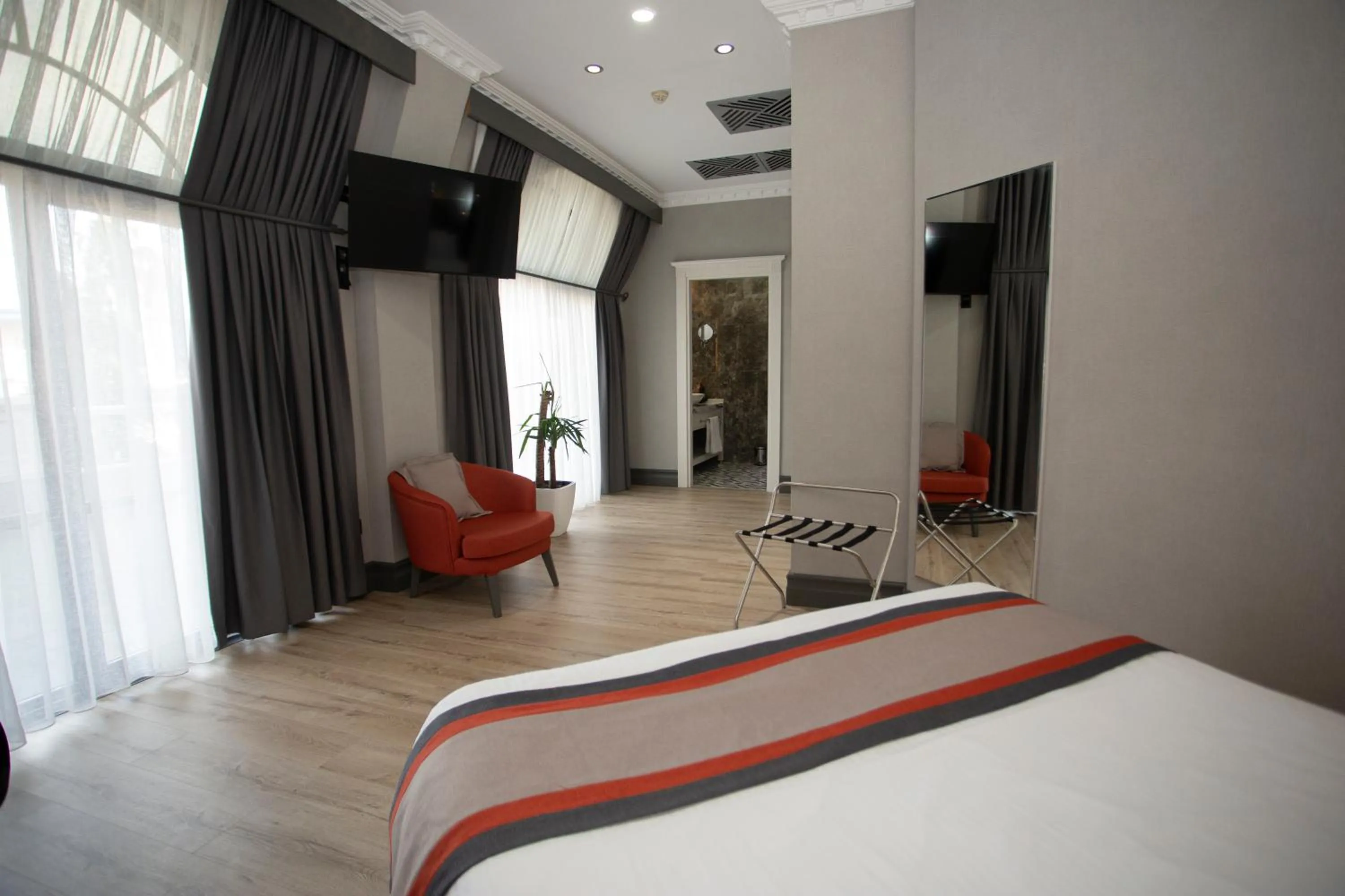 Photo of the whole room in Batumi World Palace