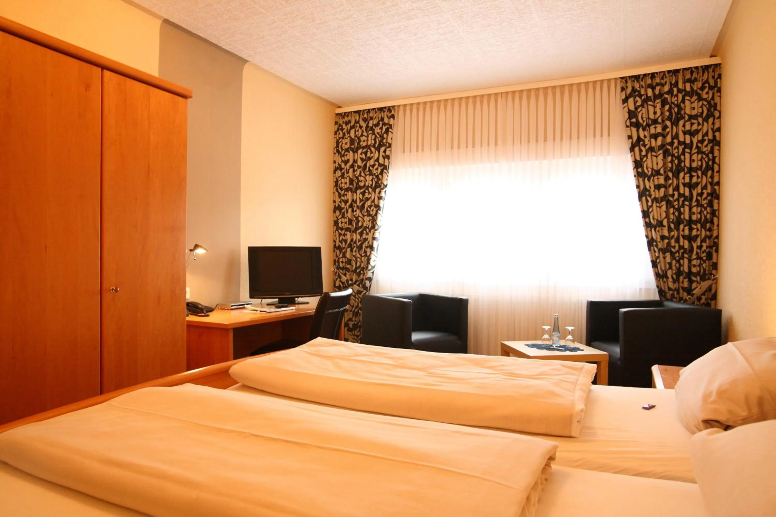 Bed in Hotel Restaurant zum Schlossberg