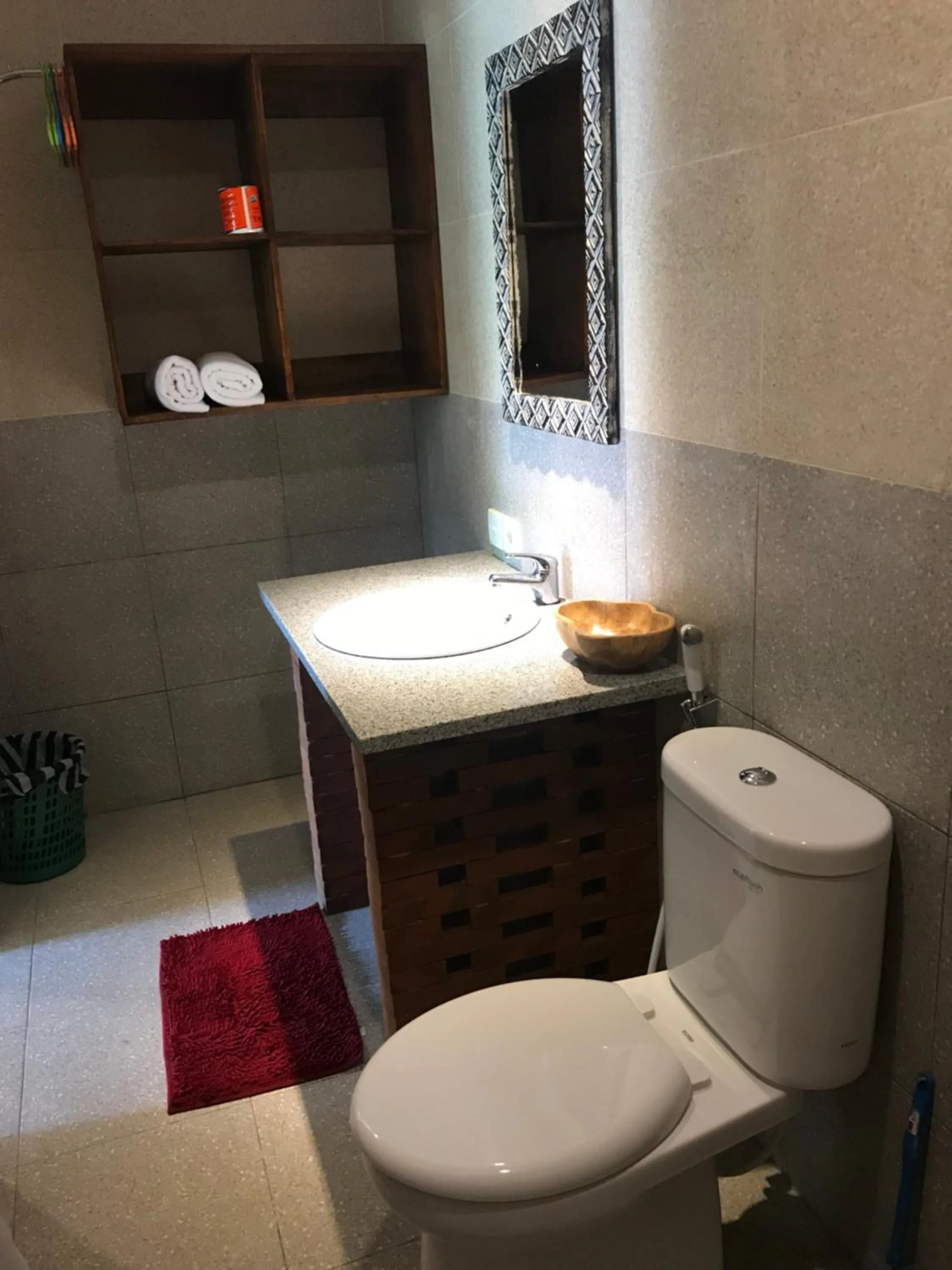 Bathroom in Werkudara Guest House