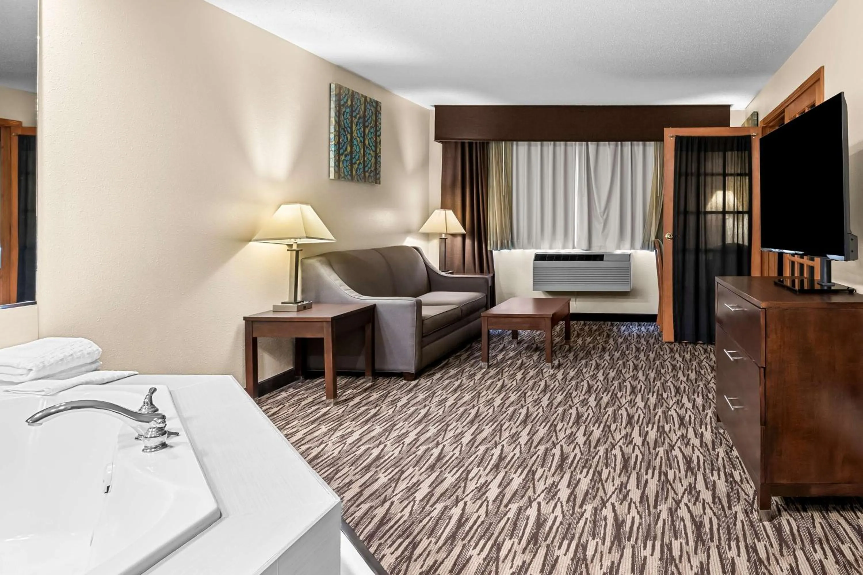 Bedroom, Bed in Best Western Baraboo Inn