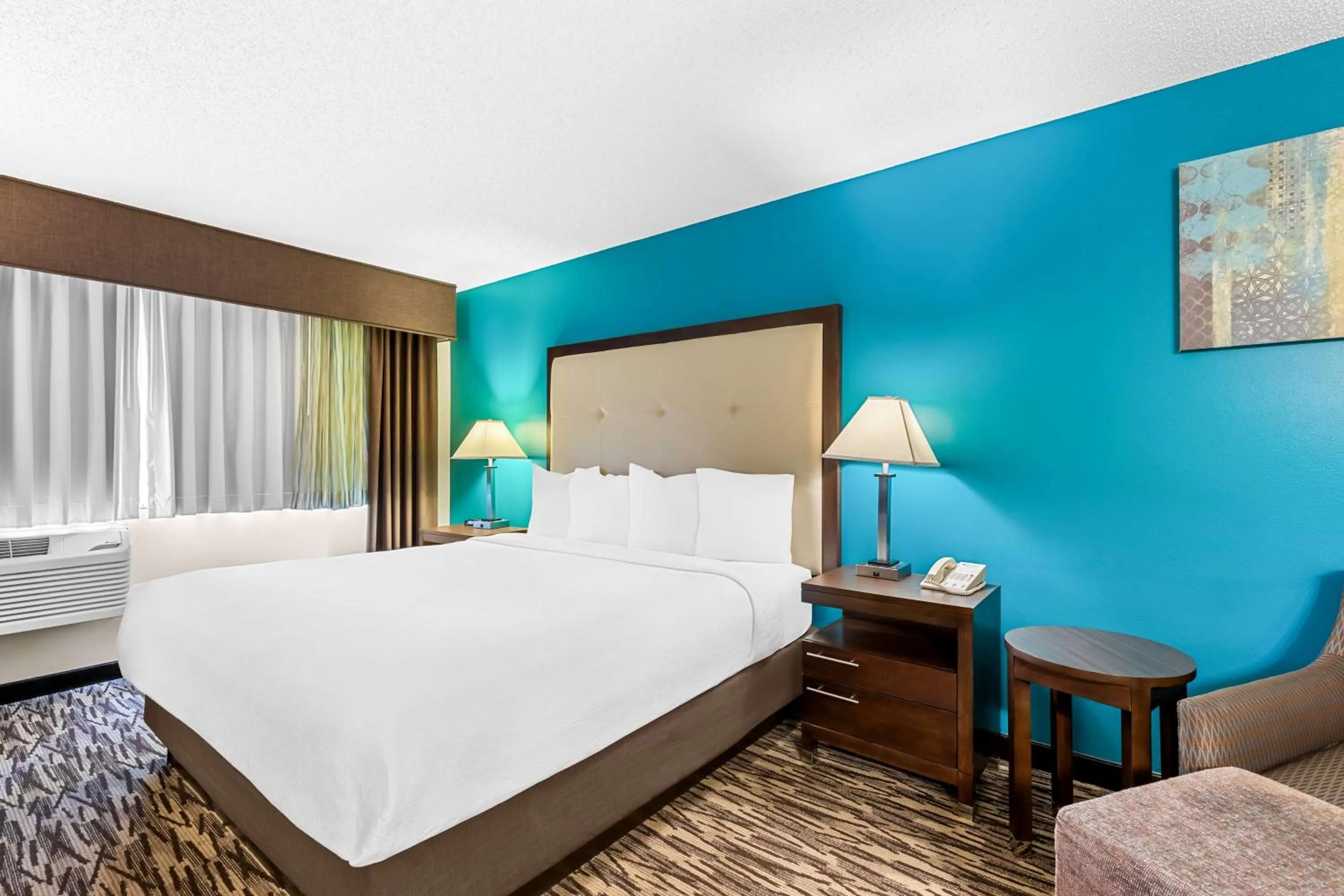 Bedroom, Bed in Best Western Baraboo Inn