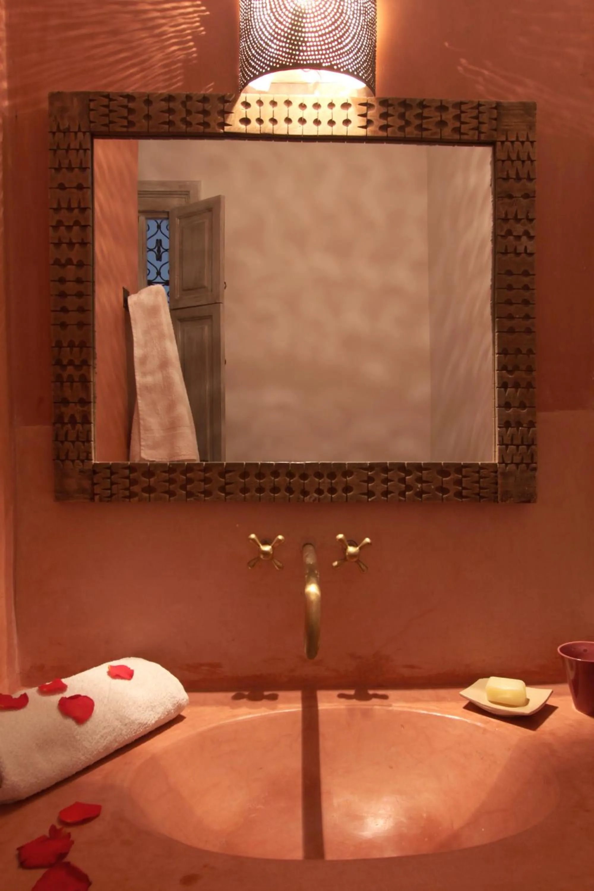 Bathroom in Riad O2