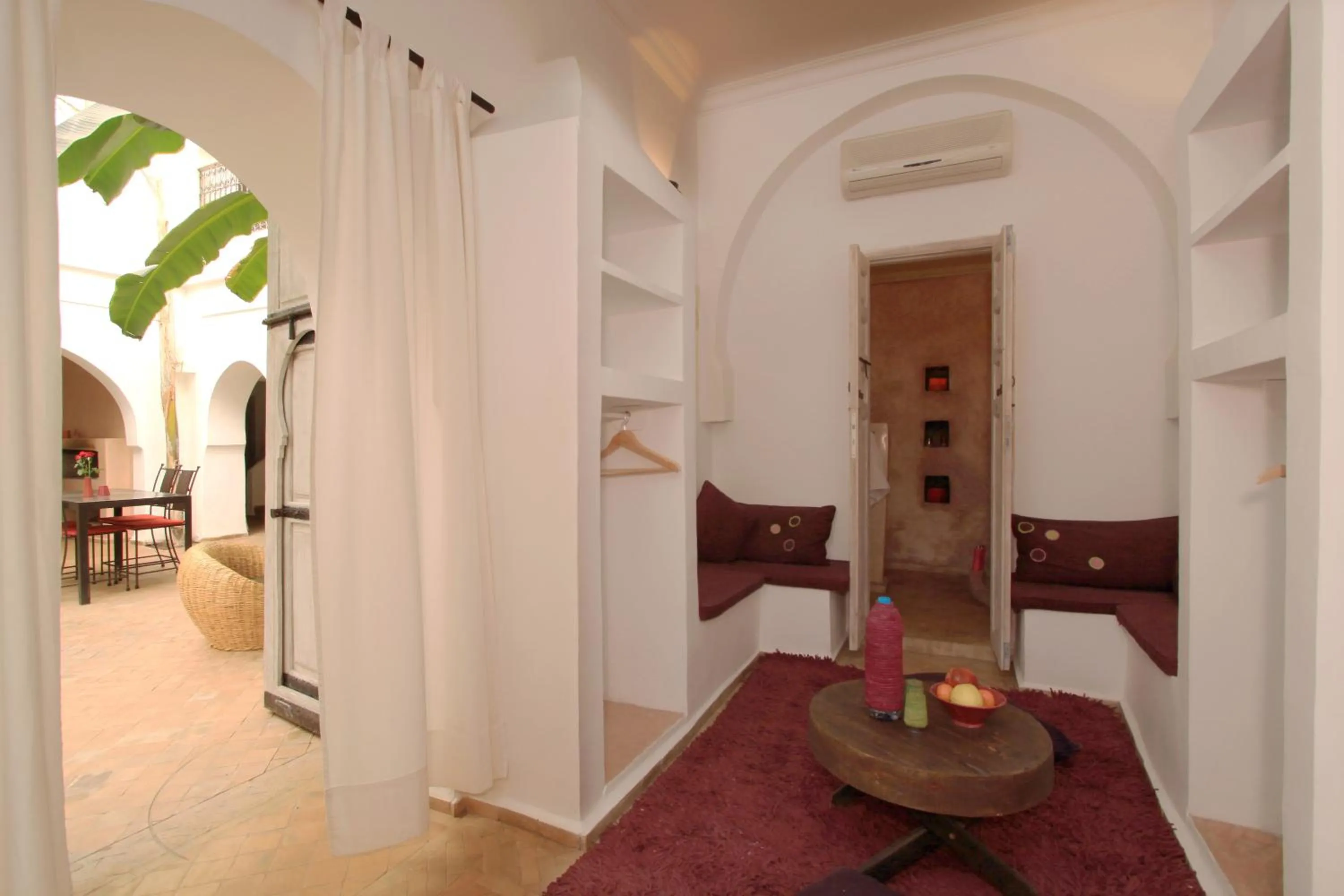 Decorative detail in Riad O2