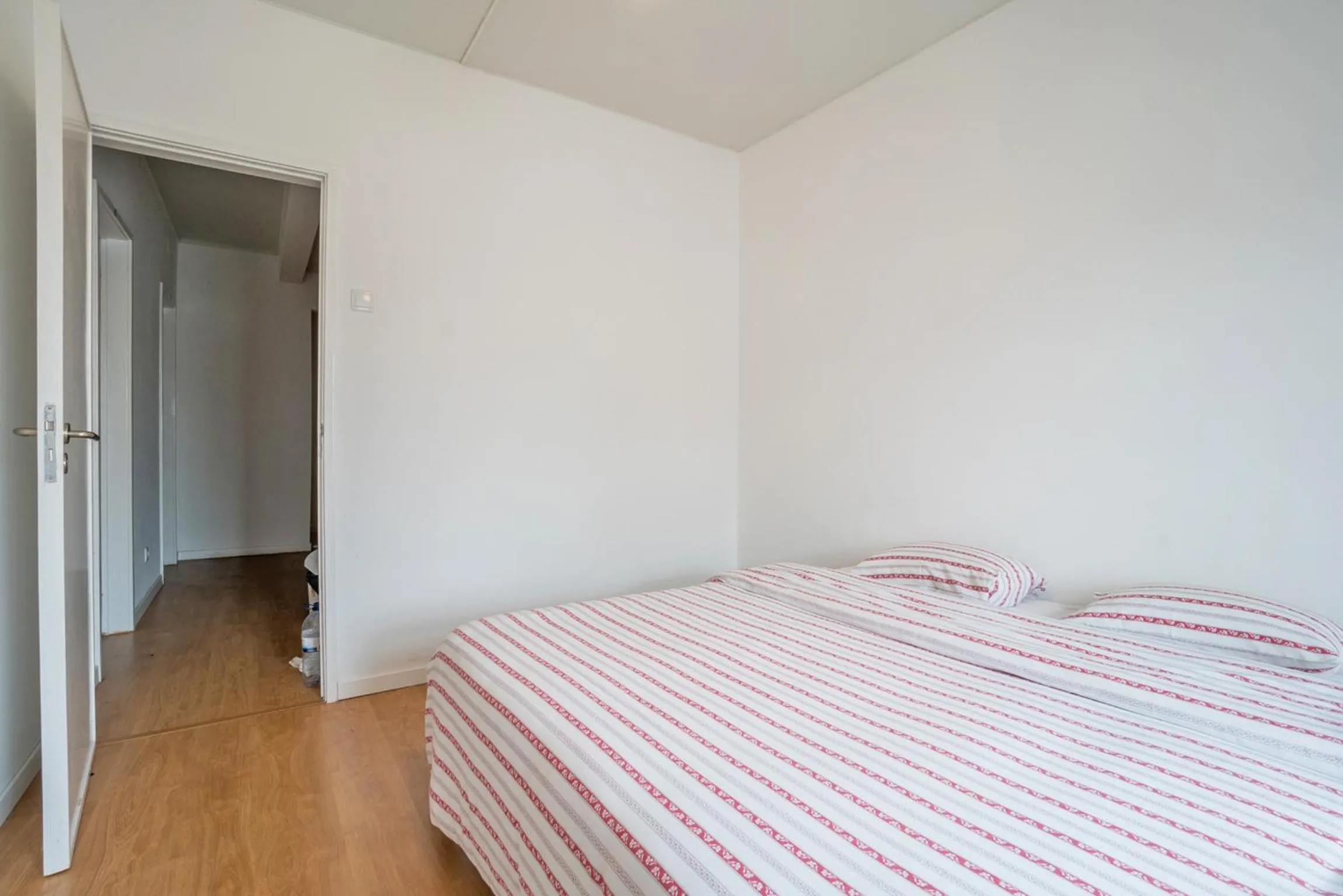 Photo of the whole room, Bed in Vistas de Lisboa Hostel