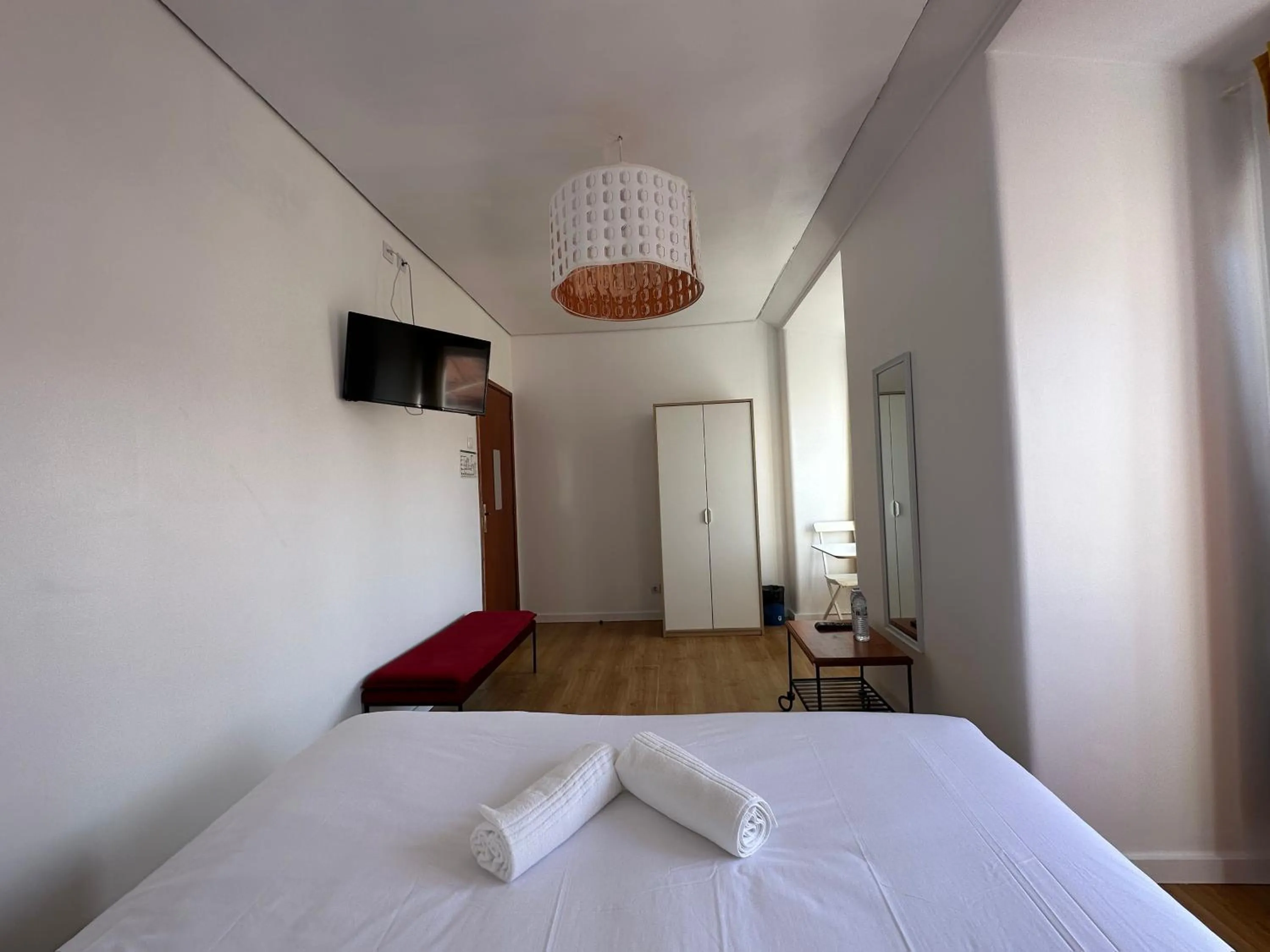 Bedroom, Bed in Vistas de Lisboa Hostel