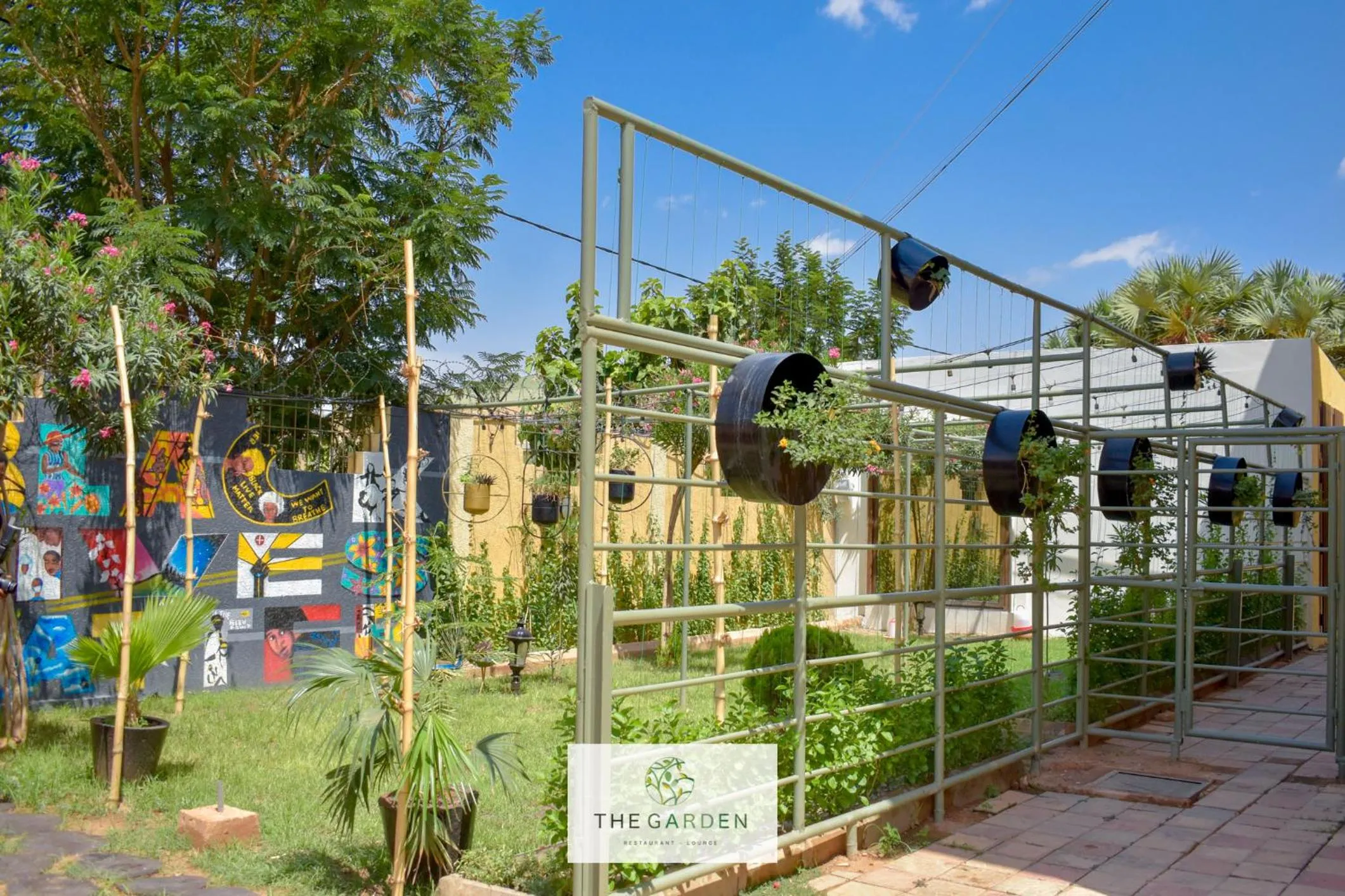 Garden in VILLA DE L'INTEGRATION