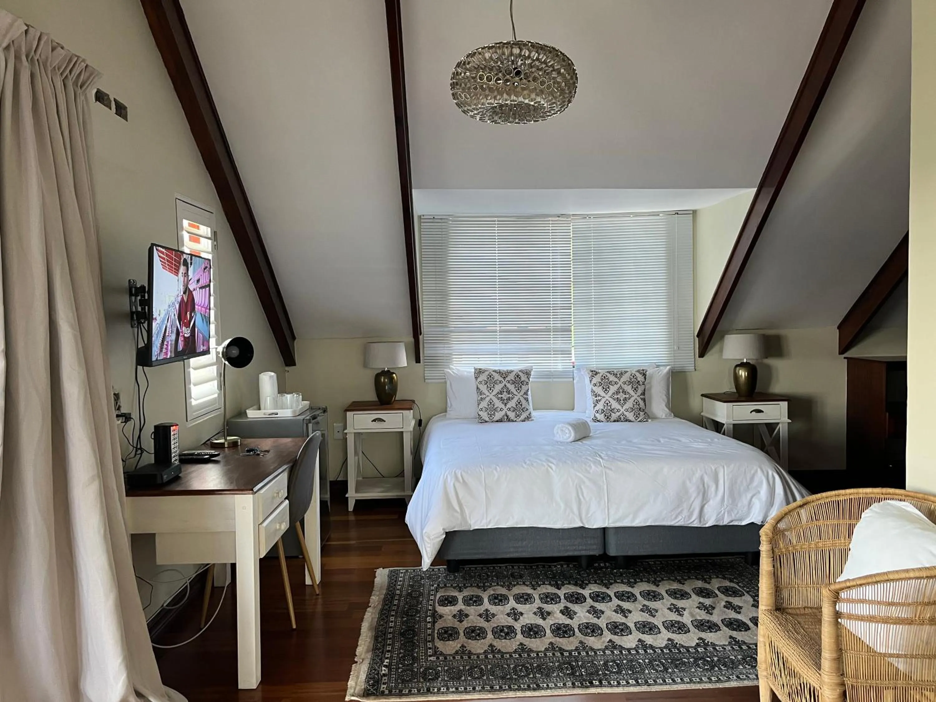 Bedroom, Bed in Bokamoso Views