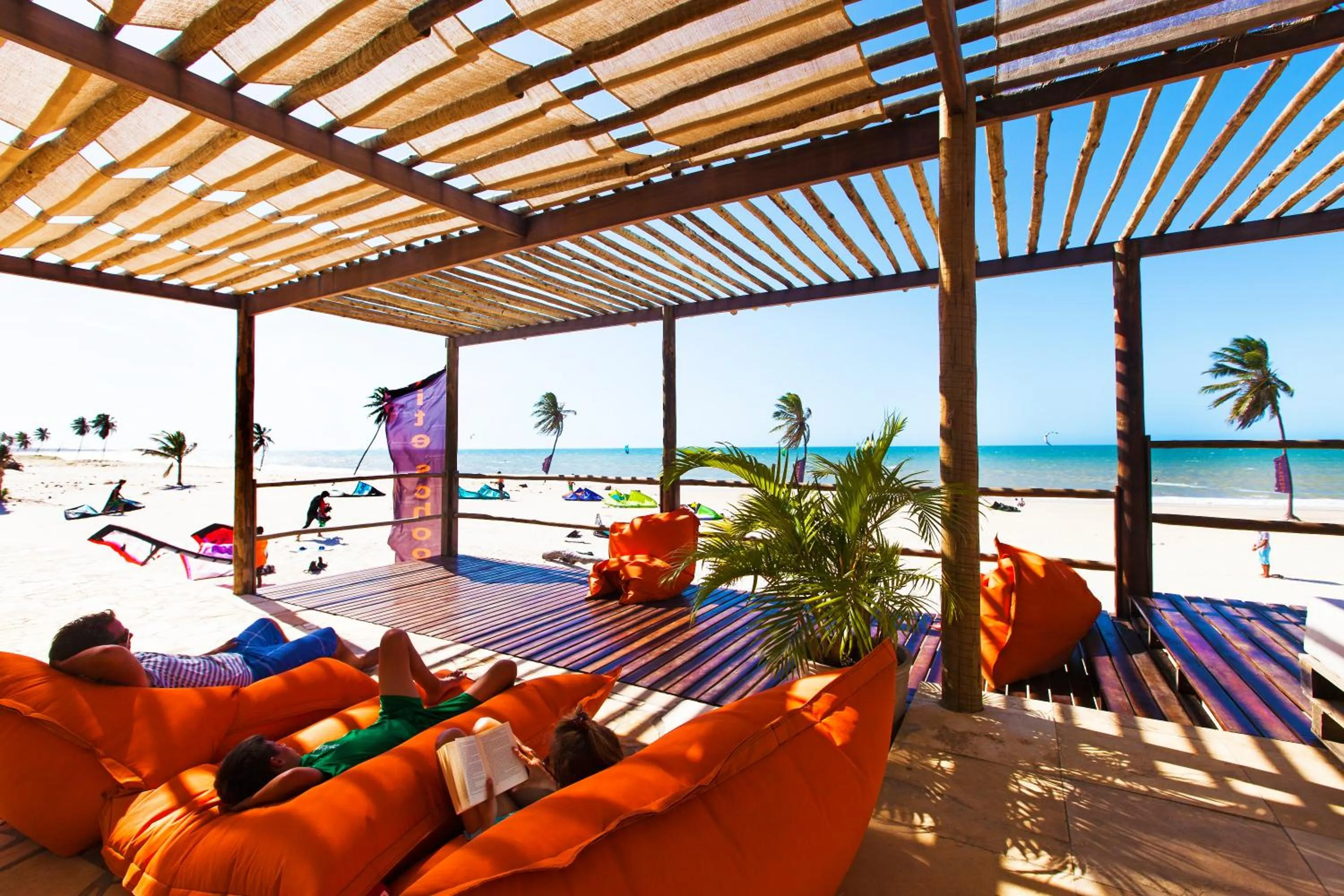 Windtown Beach Hotel