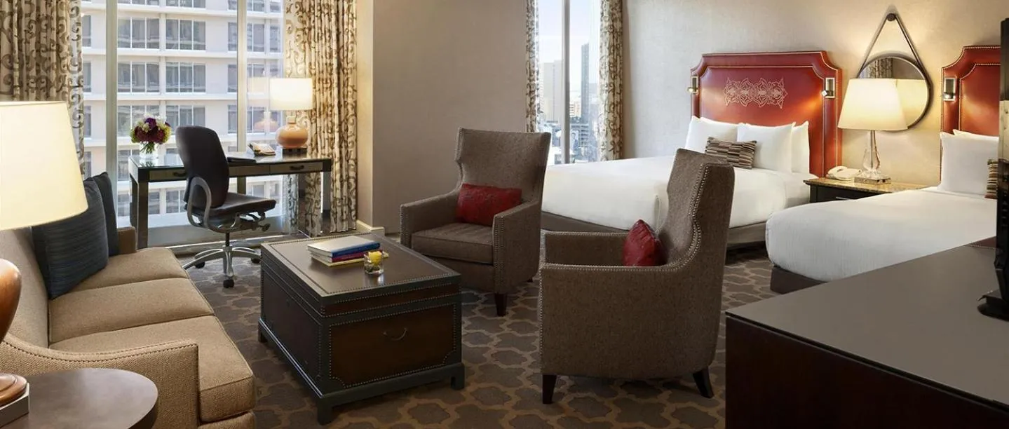 Bed in Fairmont Dallas